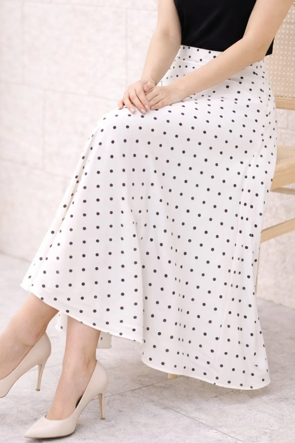 Polka Dot Chiffon Hijab Skirt-detail