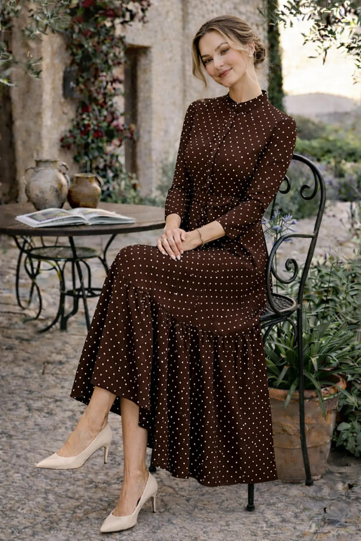 Polka Dot Patterned Hijab Dress-detail