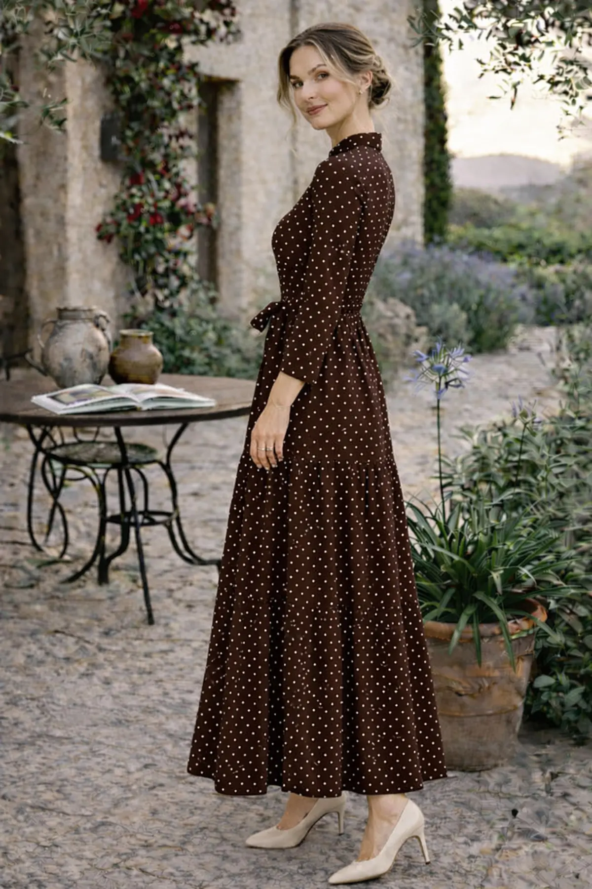 Polka Dot Patterned Hijab Dress-detail