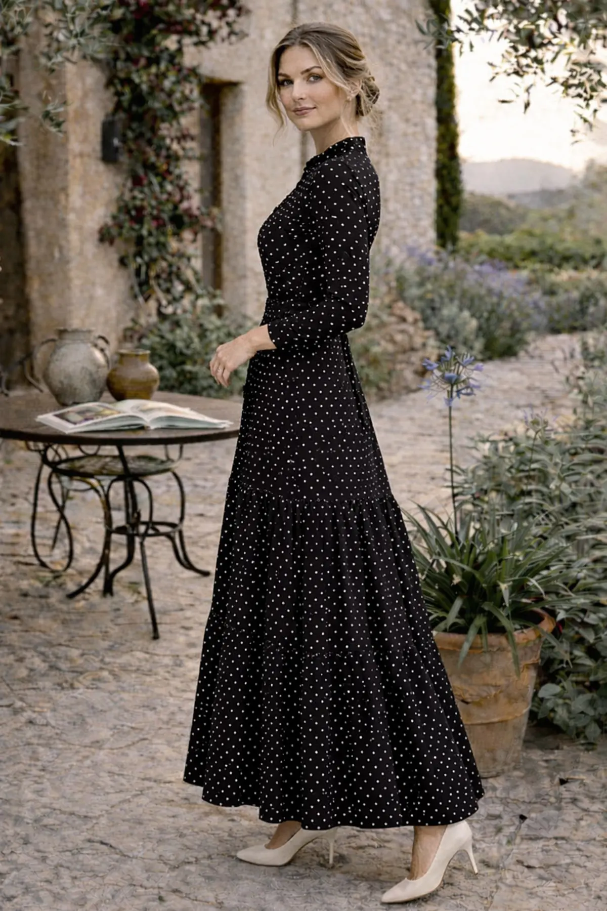 Polka Dot Patterned Hijab Dress-detail