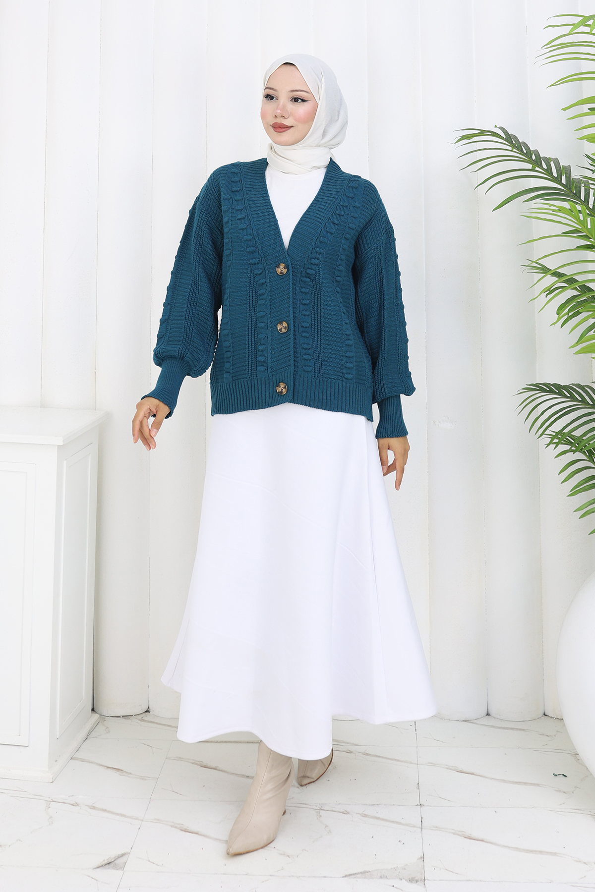 Pompom Knitted Cardigan