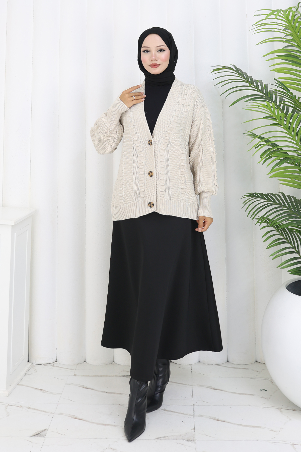 Pompom Knitted Cardigan