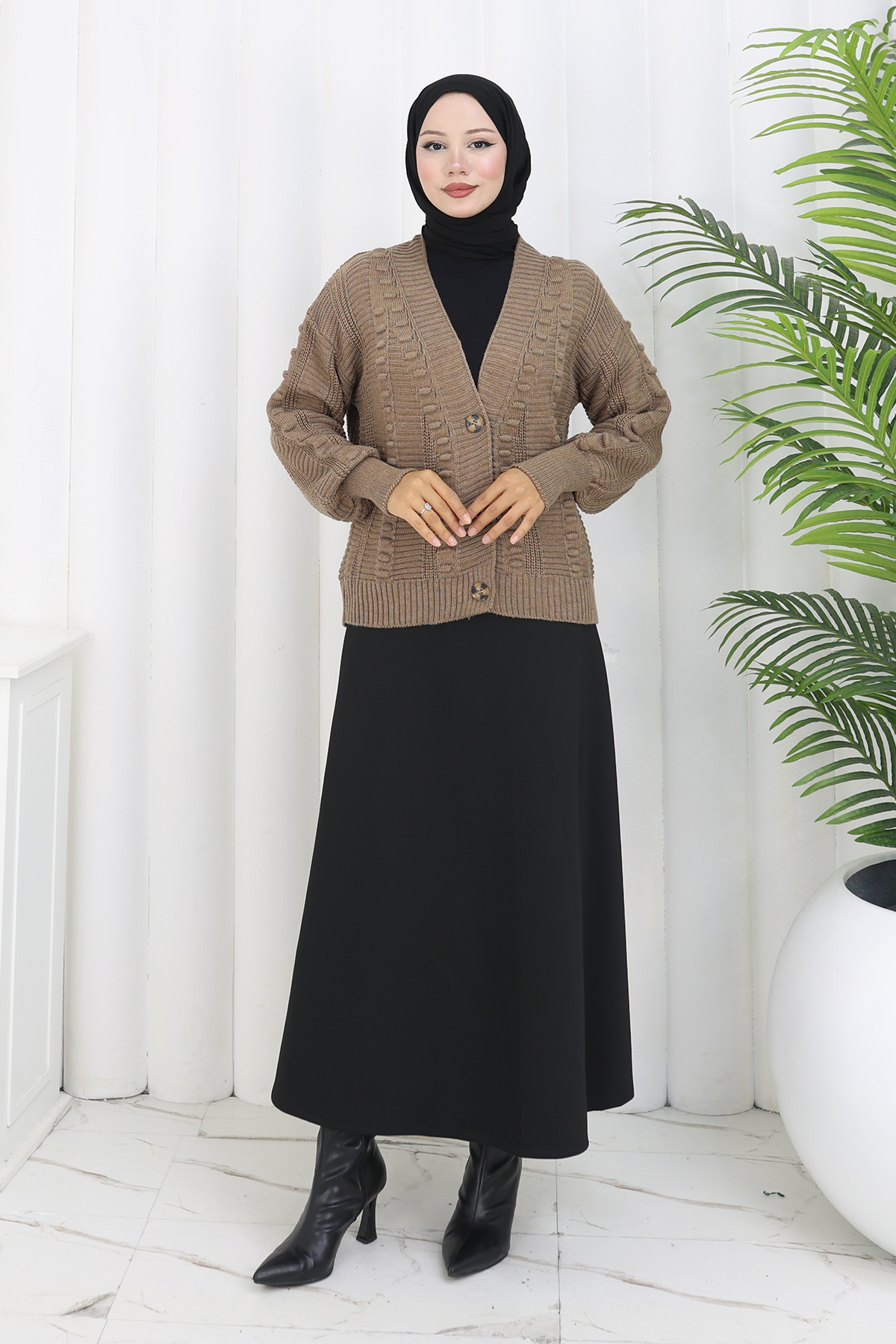 Pompom Knitted Cardigan