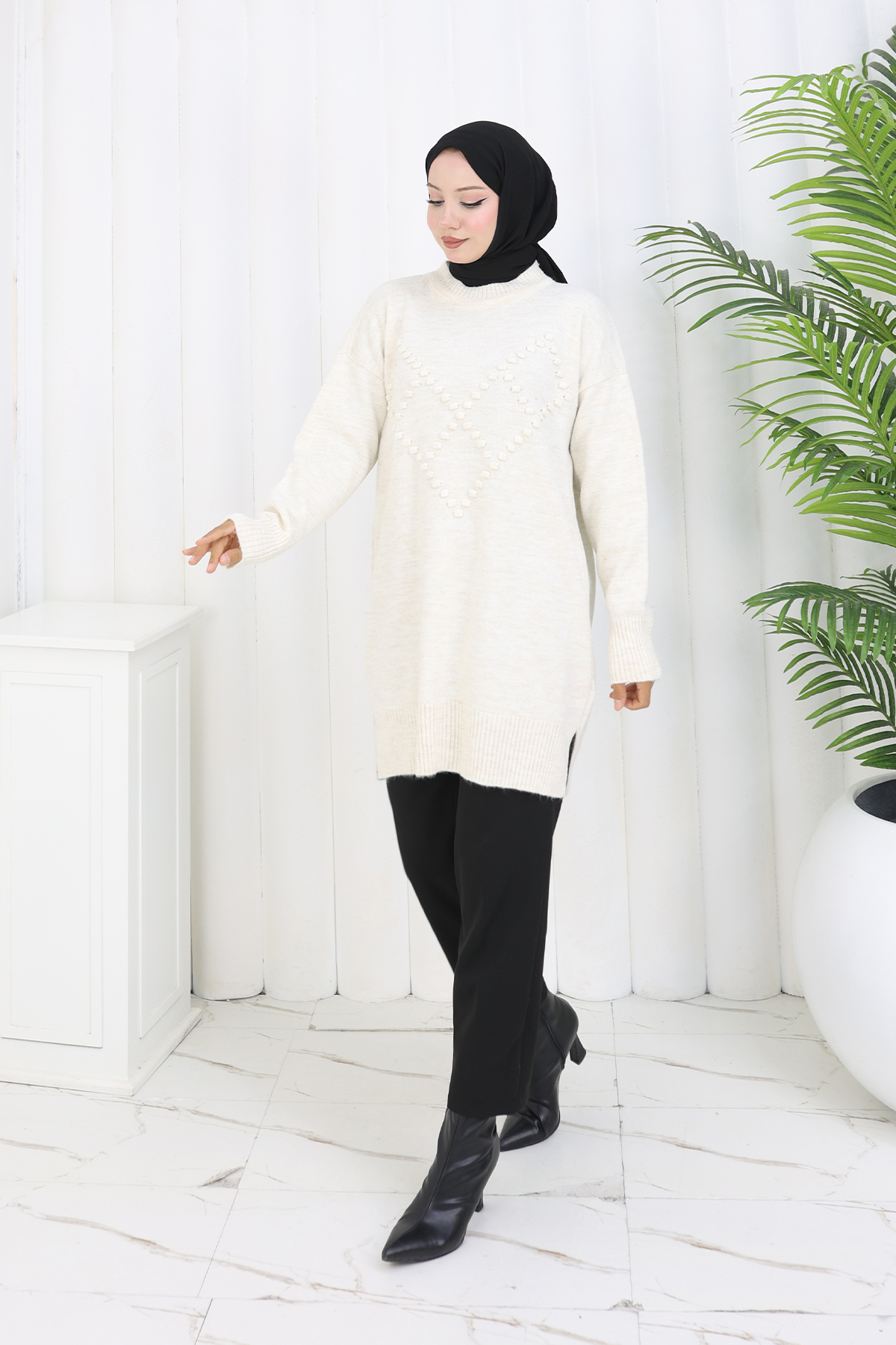 Pompom Knitted Sweater