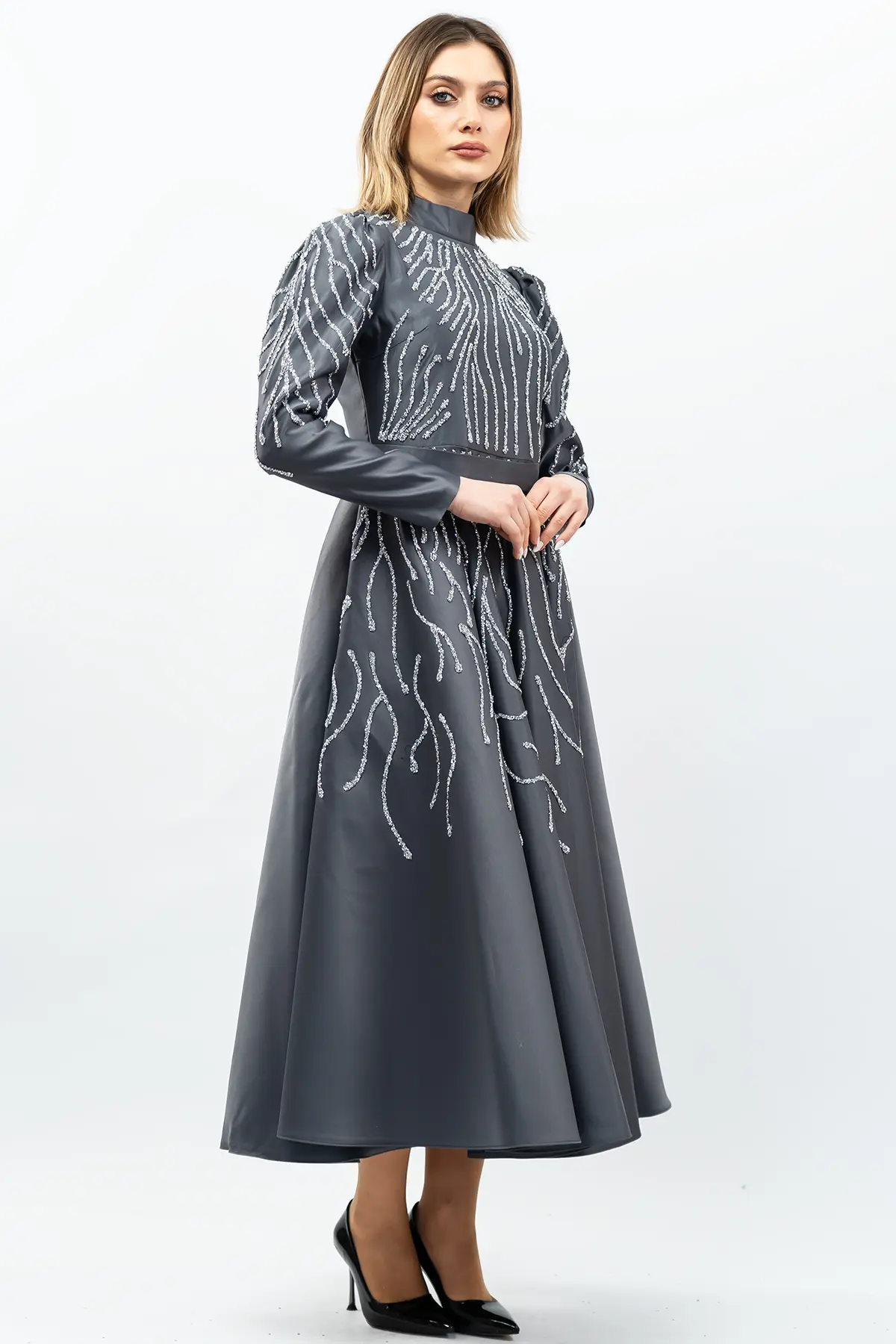 Princess Model Evening Dress Grey With Stone Detail-detail