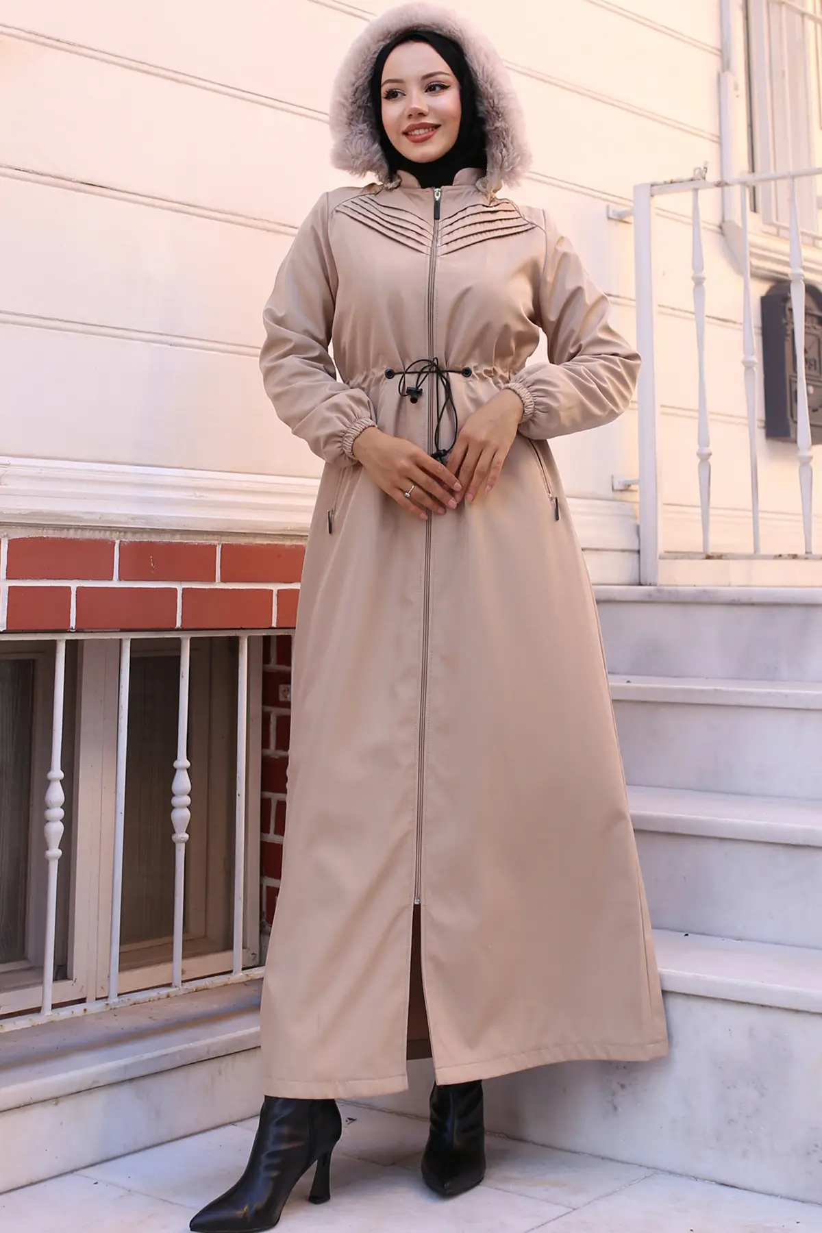 Ribbed Bondite Coat-detail