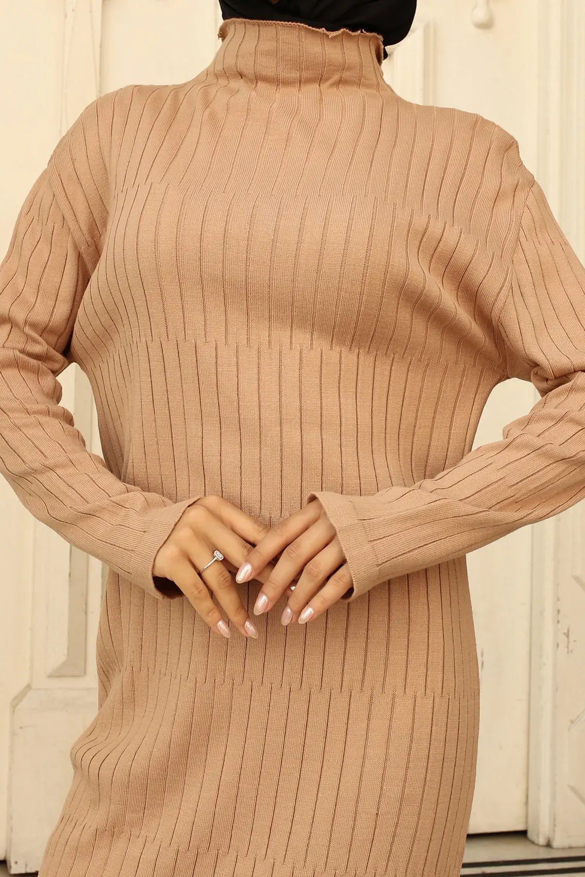 Ribbed Knit Dress-detail