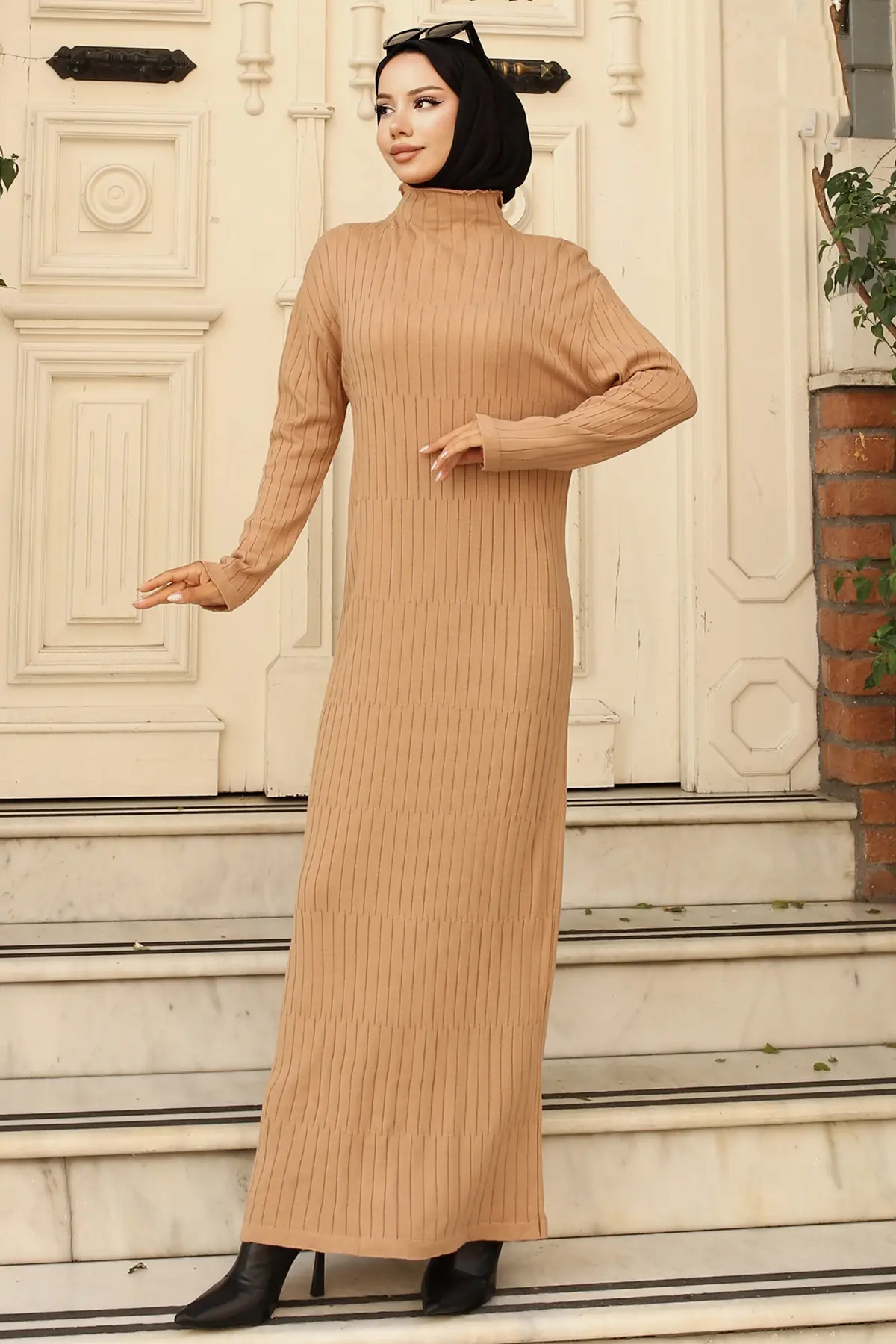Ribbed Knit Dress-detail