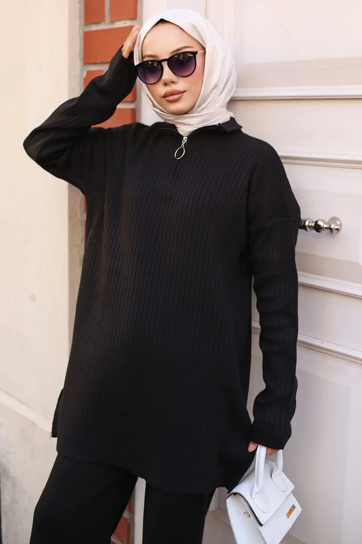 Ribbed Knitwear Suit With Zipper Detail-detail