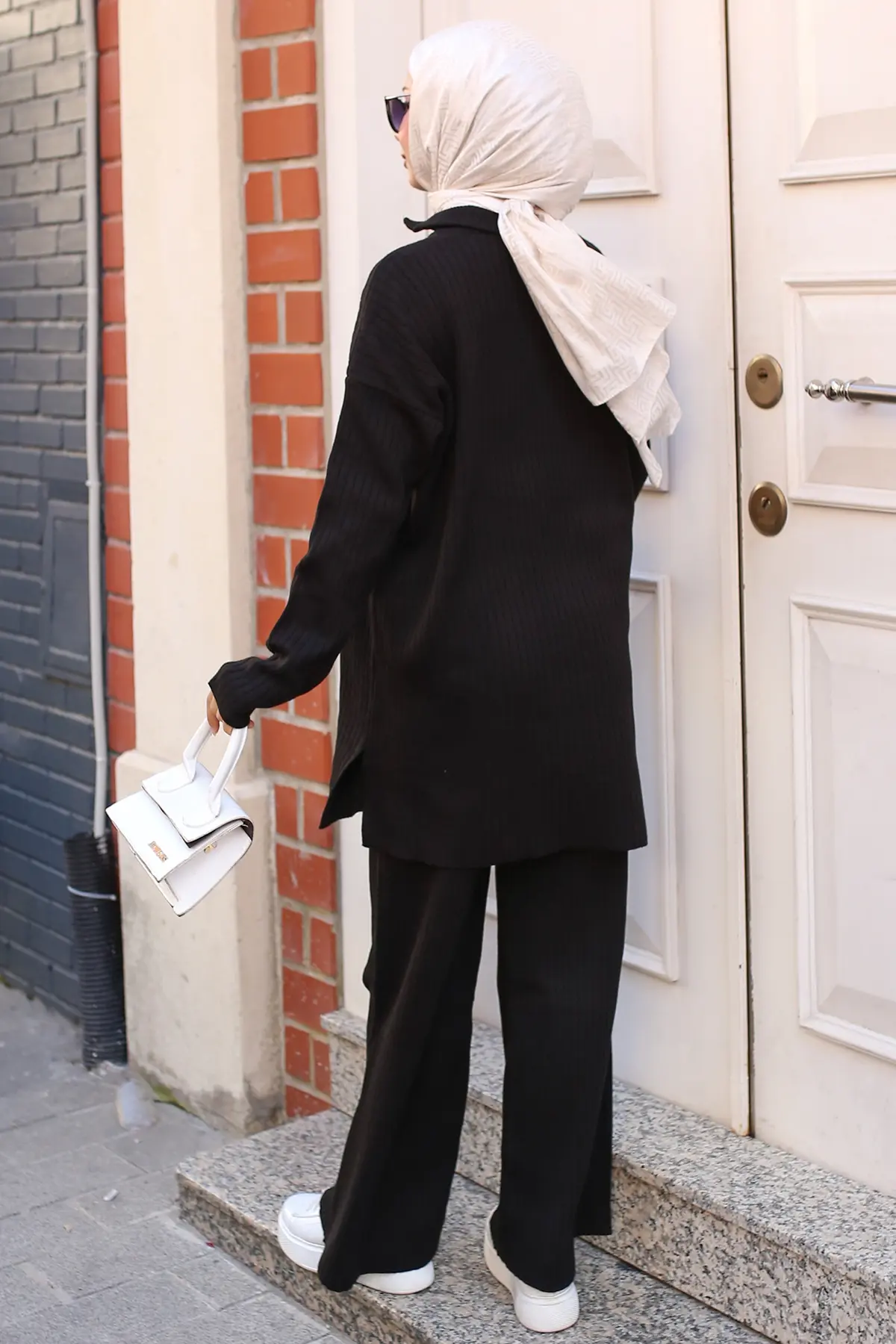 Ribbed Knitwear Suit With Zipper Detail-detail