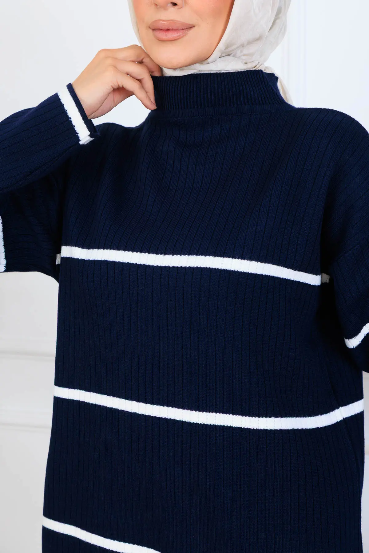 Ribbed Striped Knitwear Suit-detail