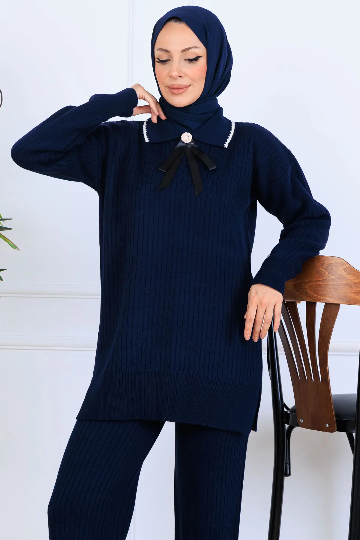 Ribbon Detail Knitwear Set-detail