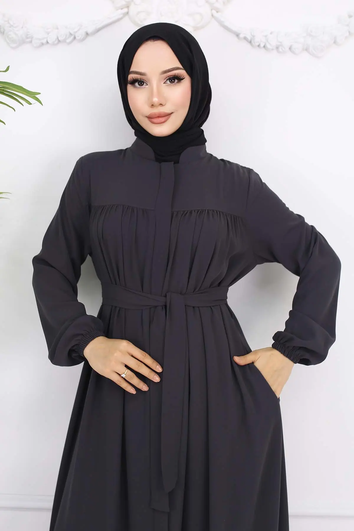 Robe Belted Abaya-detail