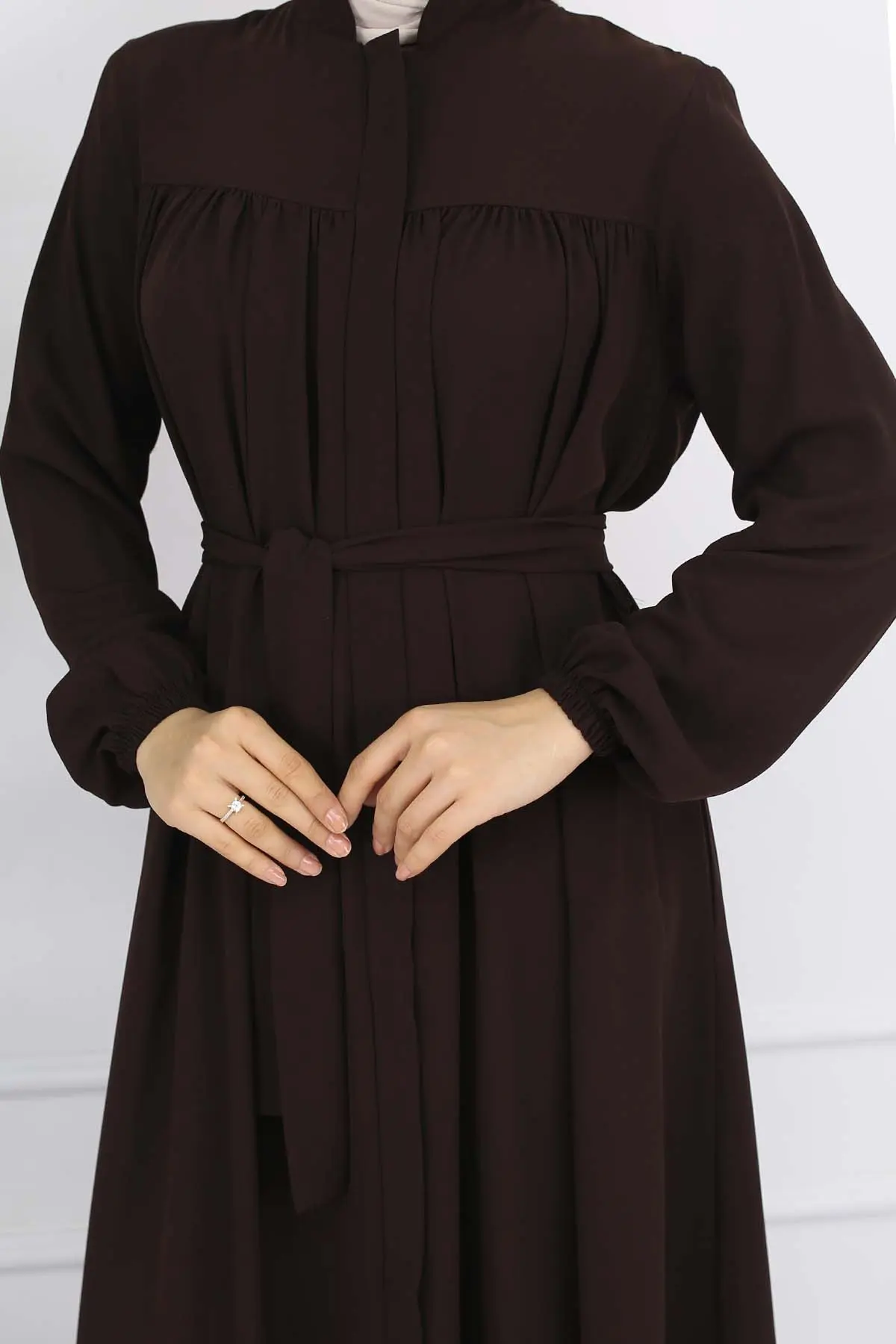 Robe Belted Abaya-detail