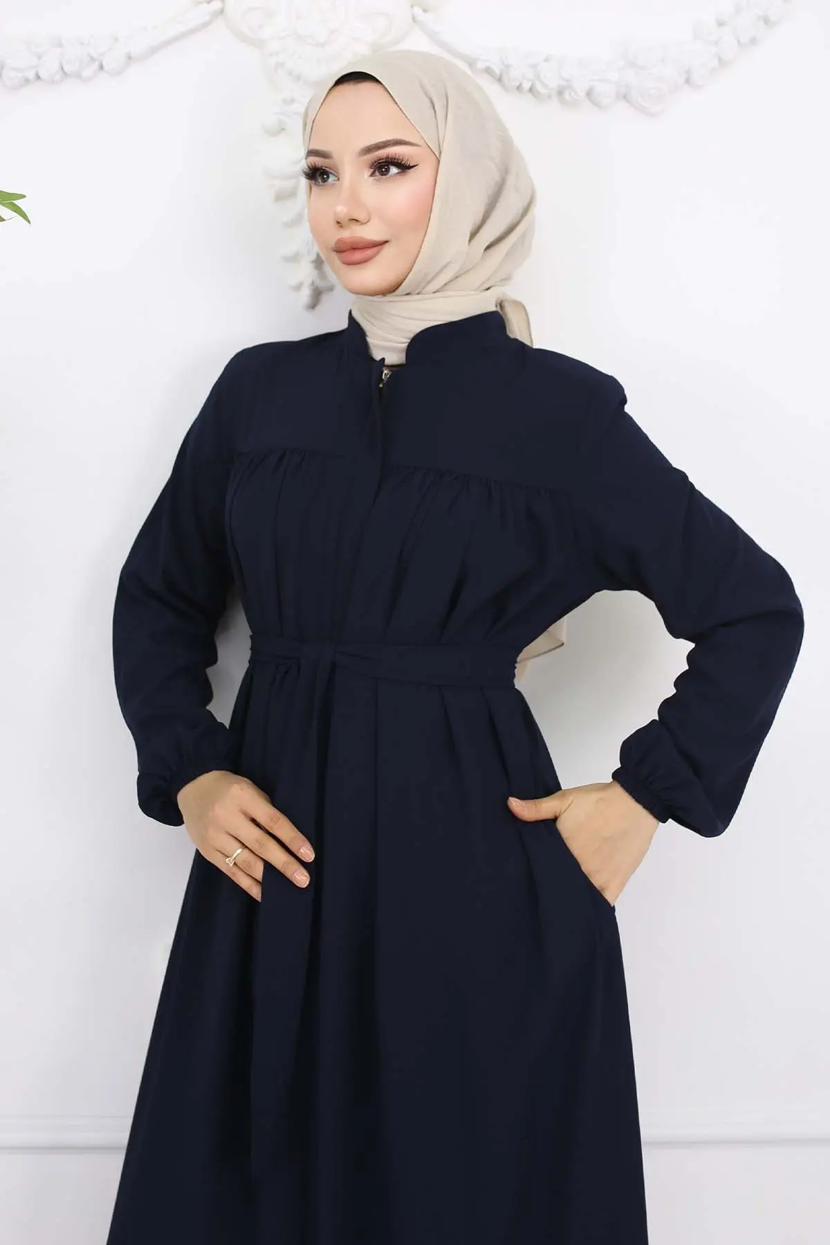 Robe Belted Abaya-detail