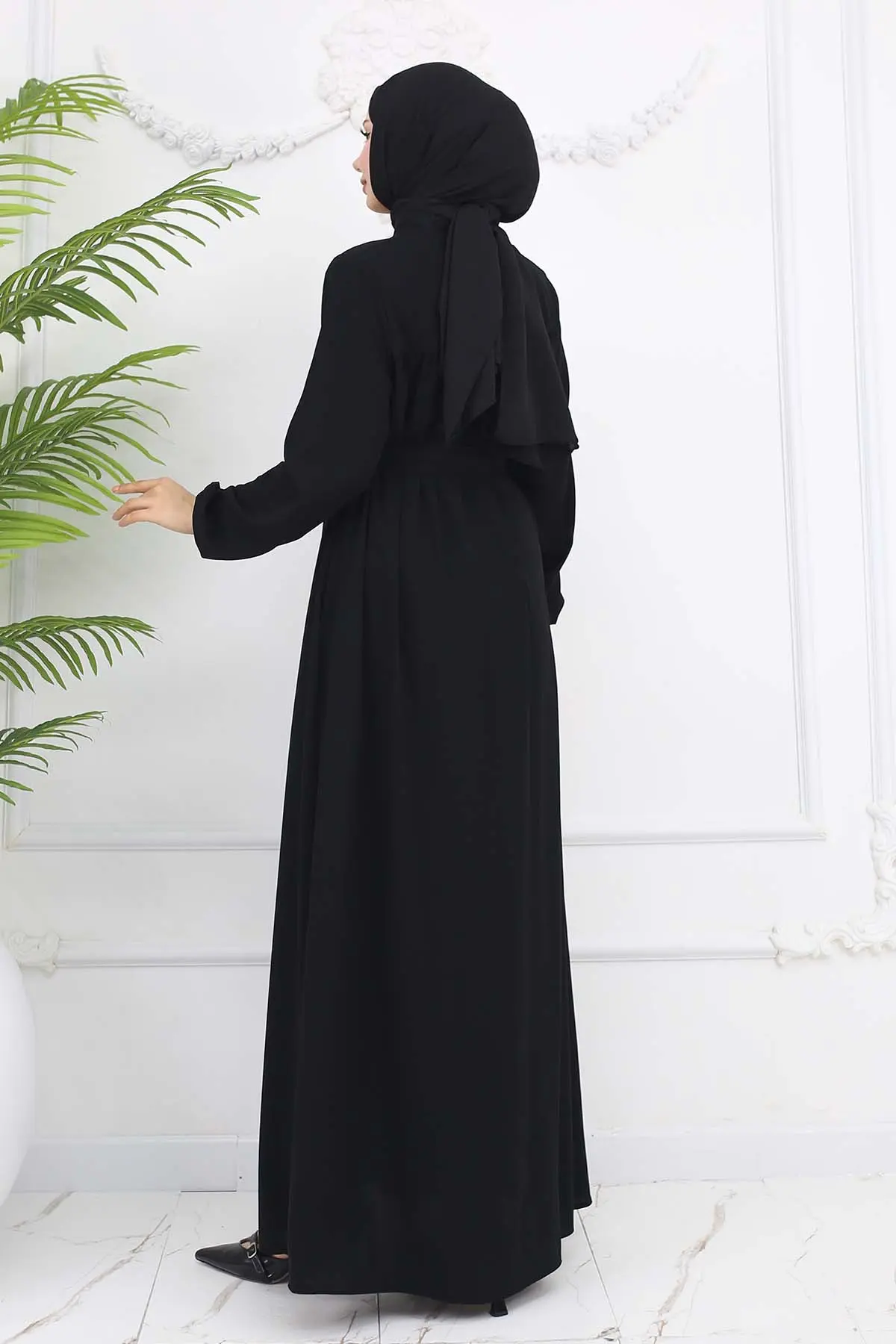 Robe Belted Abaya-detail