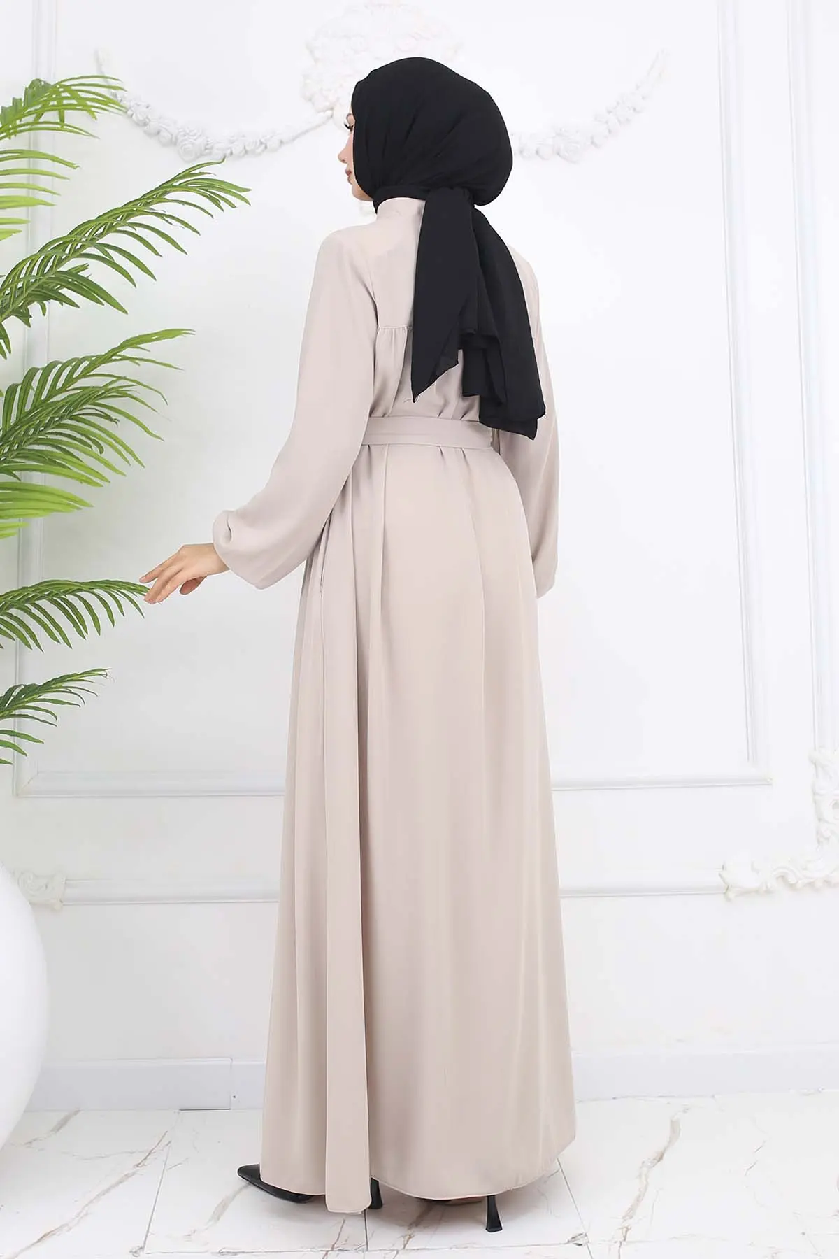 Robe Belted Abaya-detail