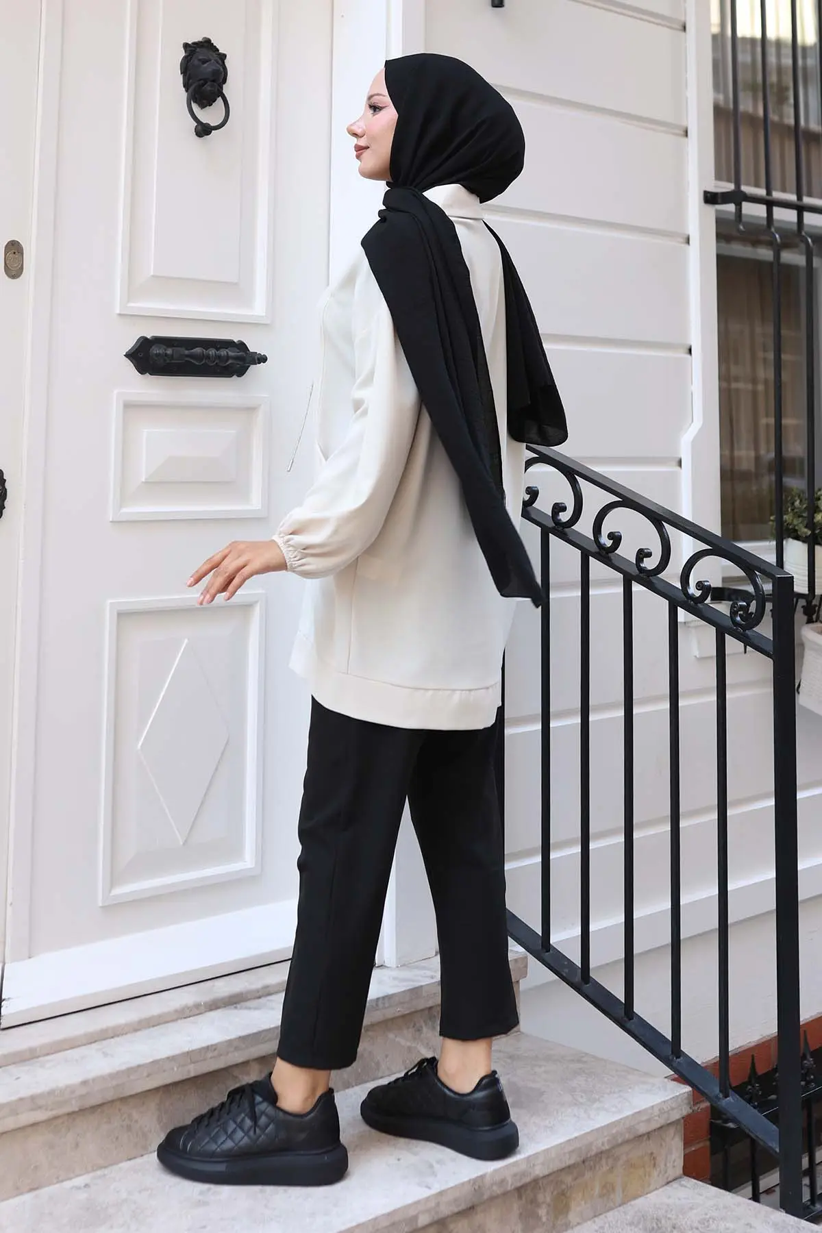 Rope Detailed Half Zippered Hijab Tunic-detail