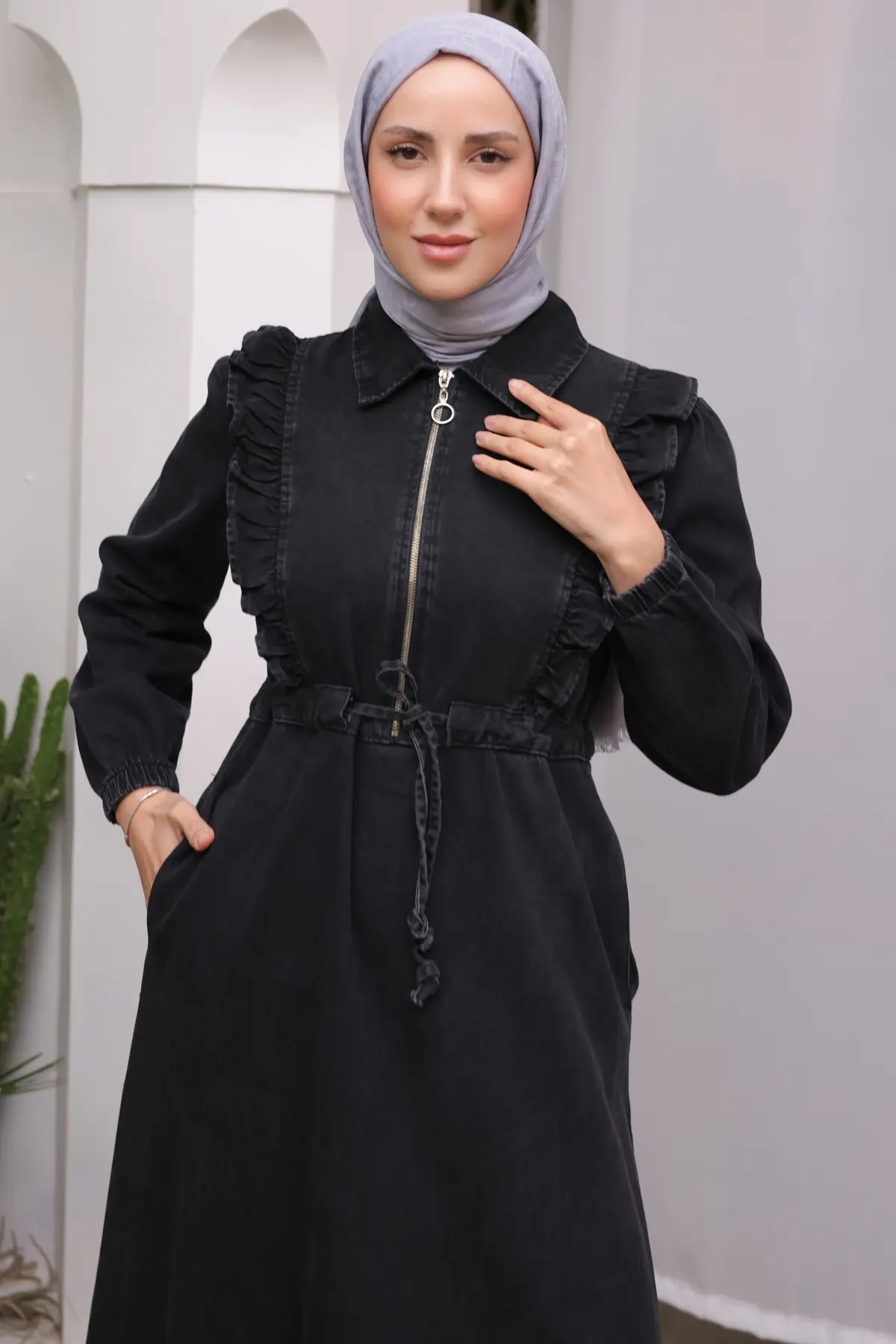 Ruffle Detailed Denim Dress-detail
