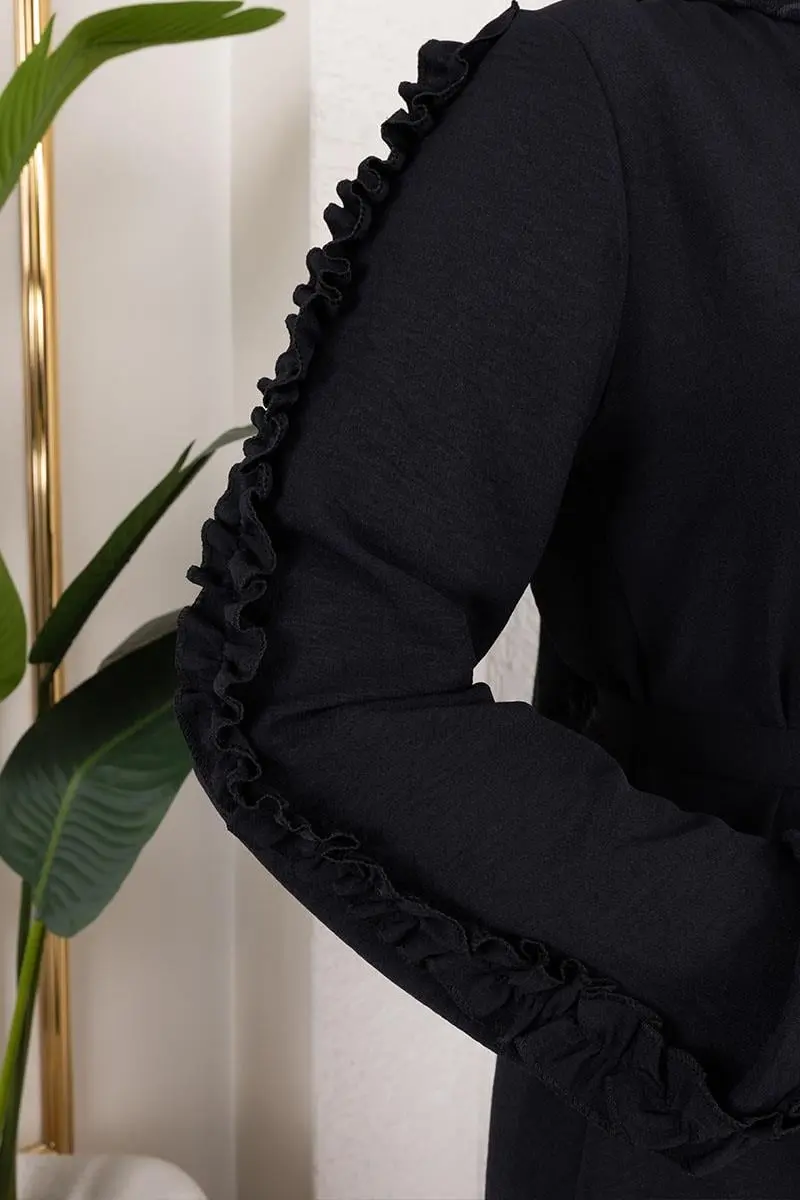 Ruffle Detailed Sleeve Dress-detail