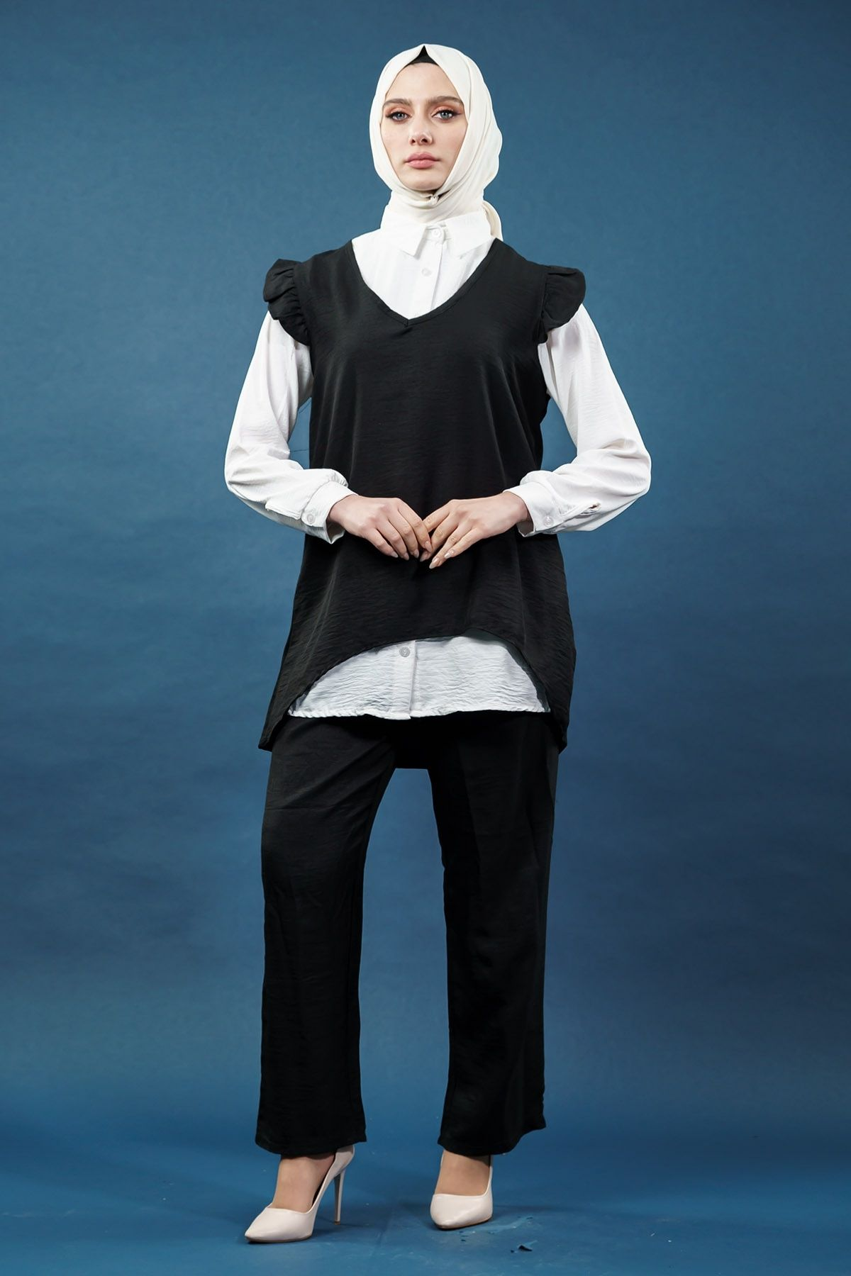 Ruffled Triple Linen Set