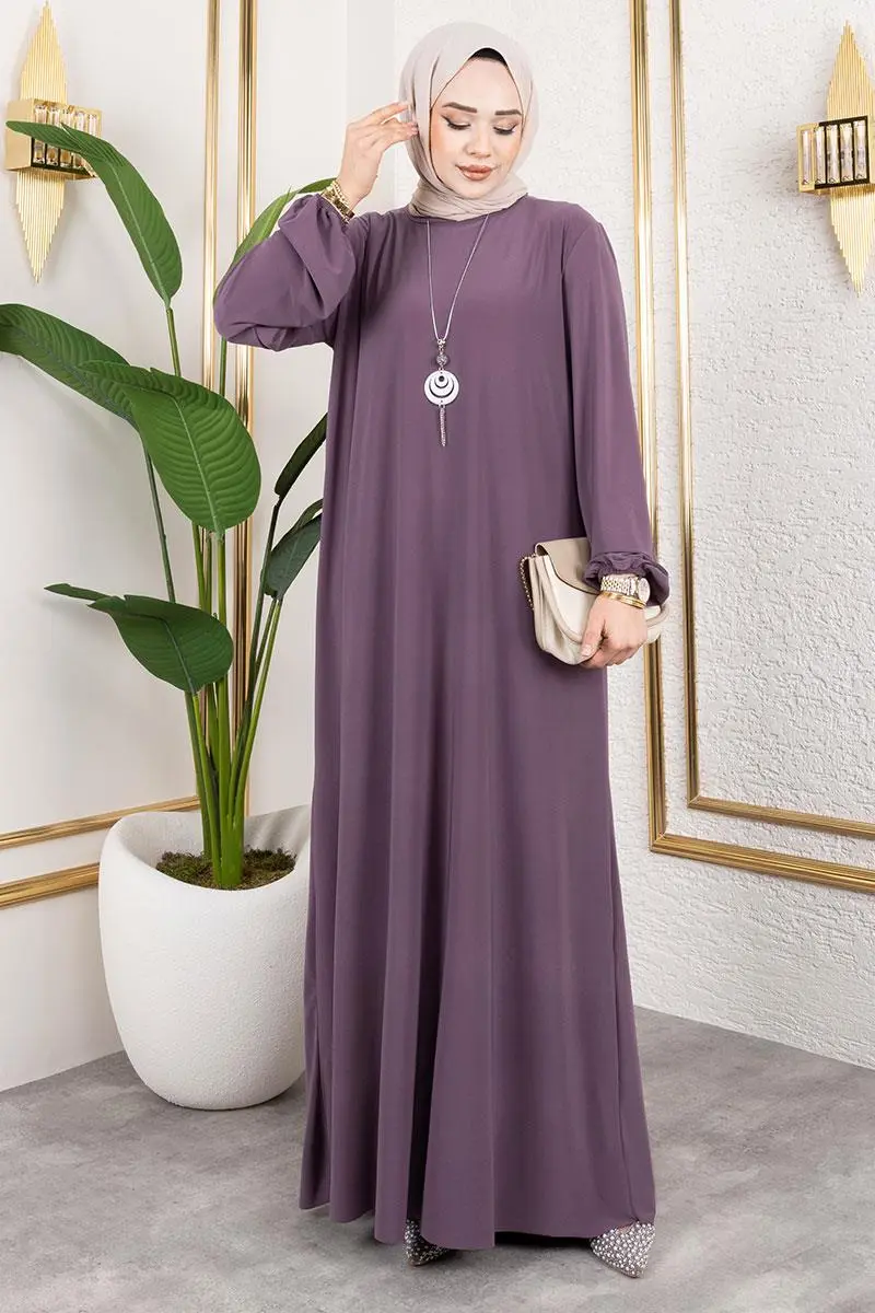 Sandy Dress With Necklace-detail