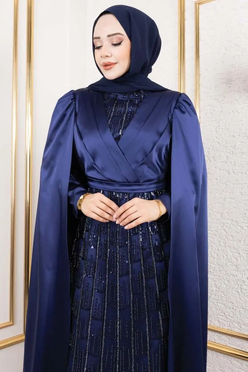 Satin Evening Dress With Drape Detail On The Front-detail