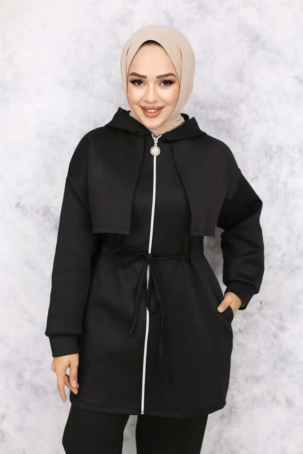 Scuba Double Suit With Collar Detail-detail