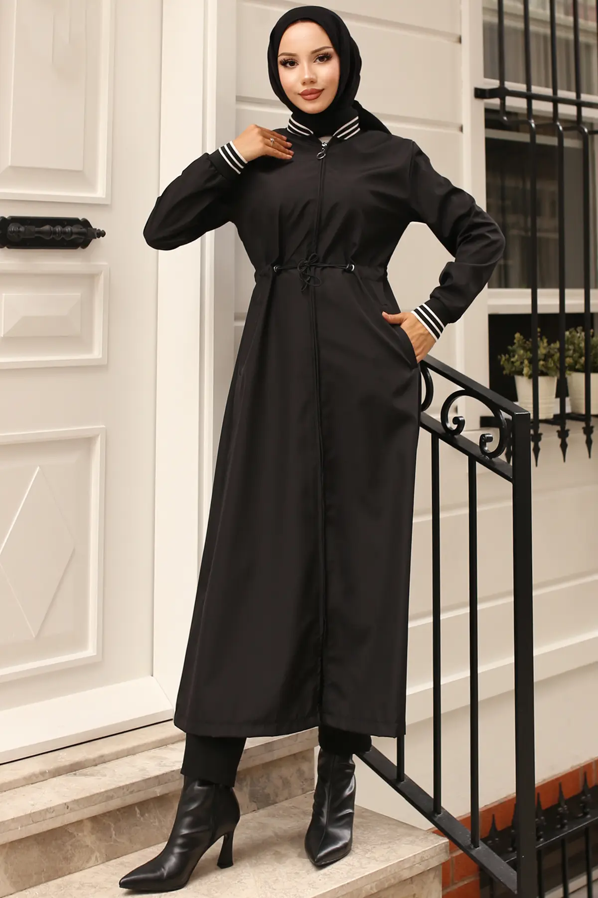 Seasonal Elastic Waist Trench Coat