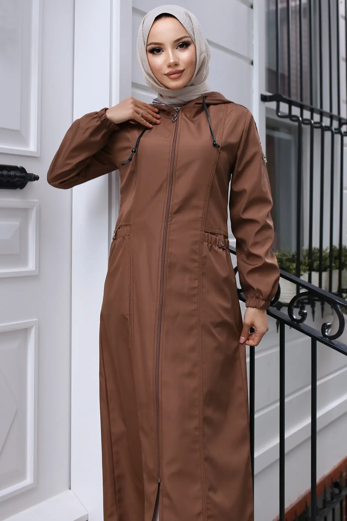 Seasonal Trench Coat-detail