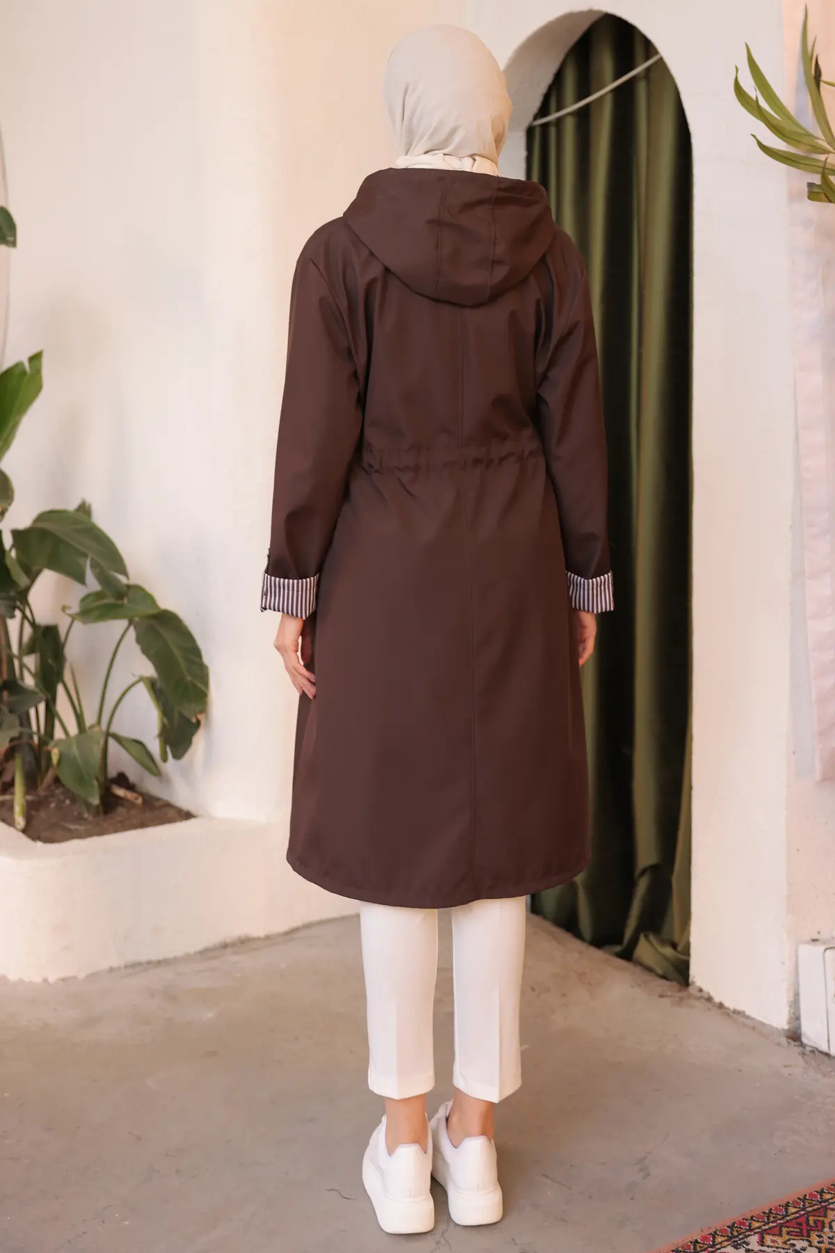 Seasonal Trenchcoat-detail