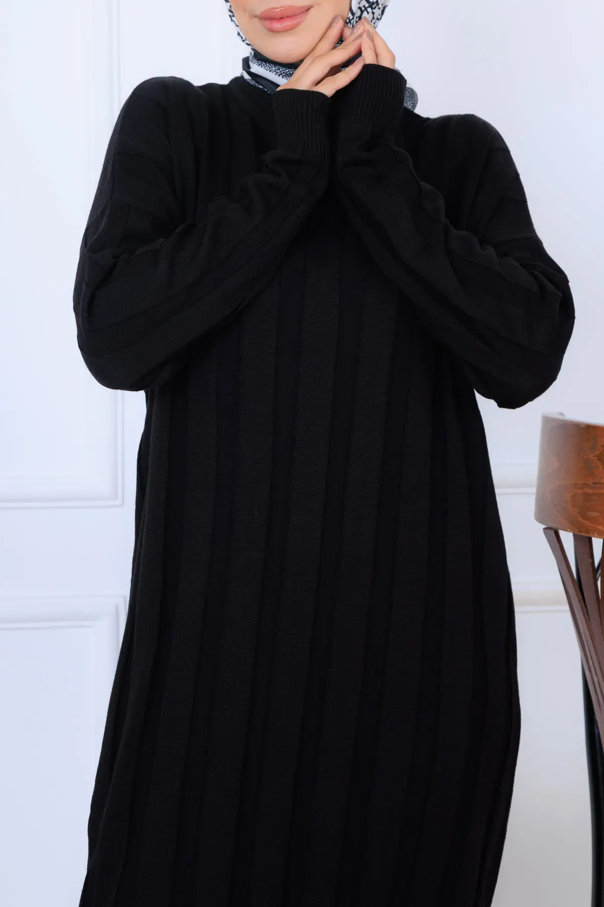 Self-striped Knit Dress-detail