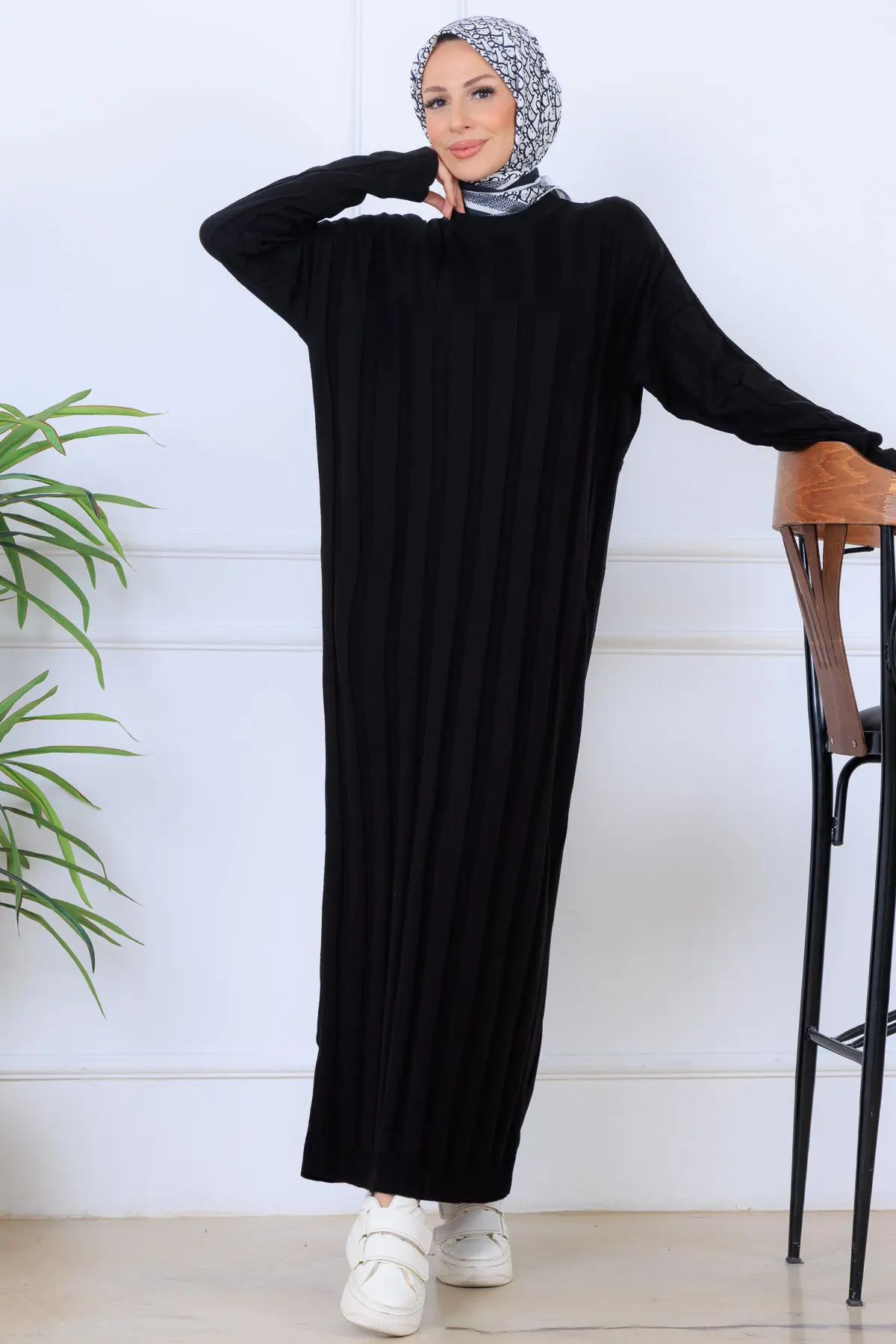 Self-striped Knit Dress-detail