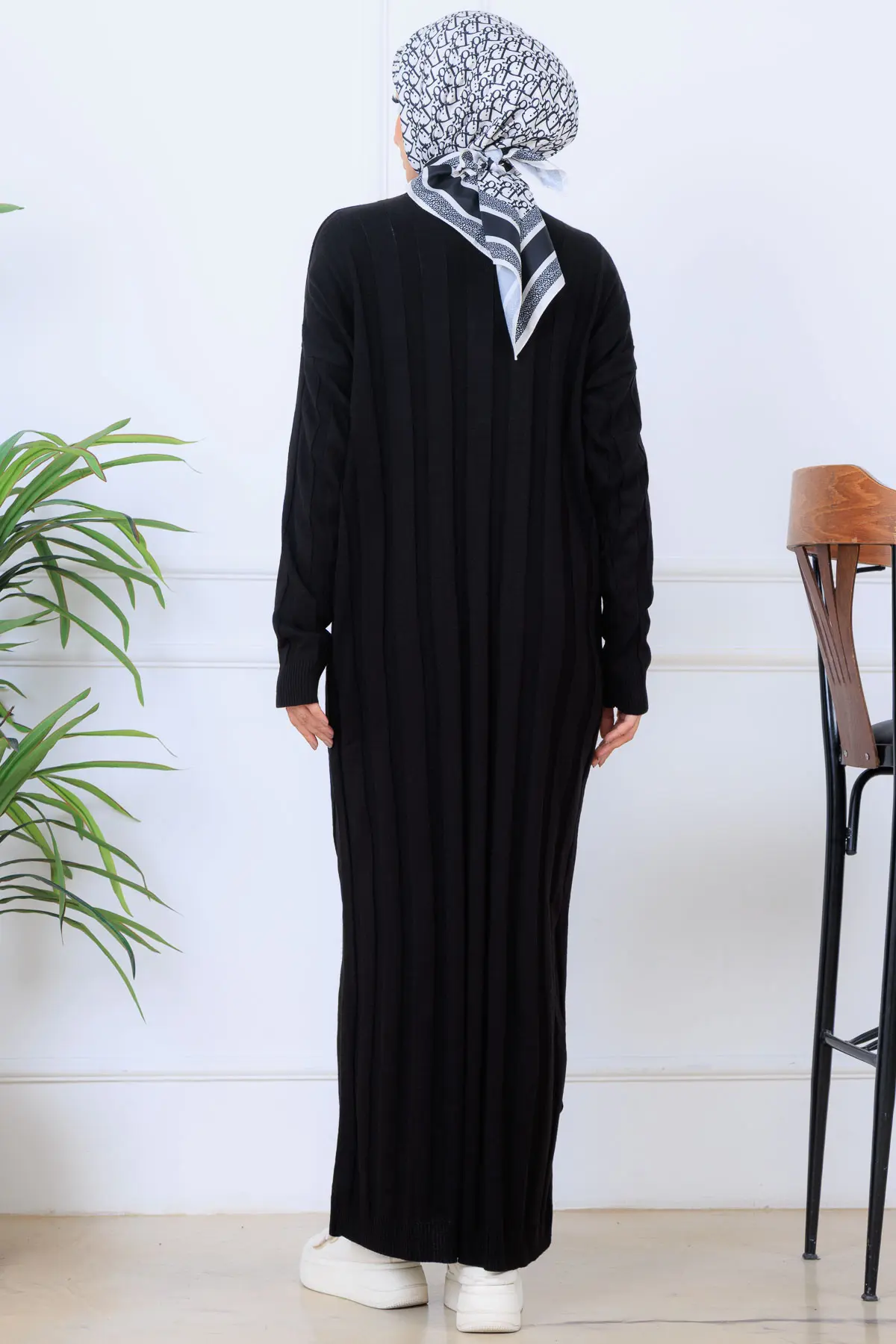 Self-striped Knit Dress-detail