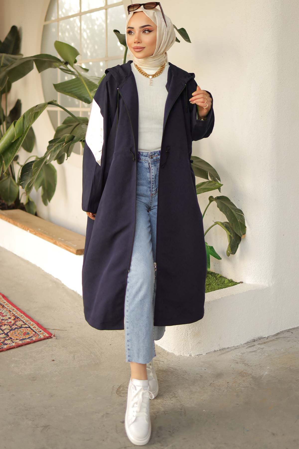 Shiny Sleeve Detailed Trench Coat