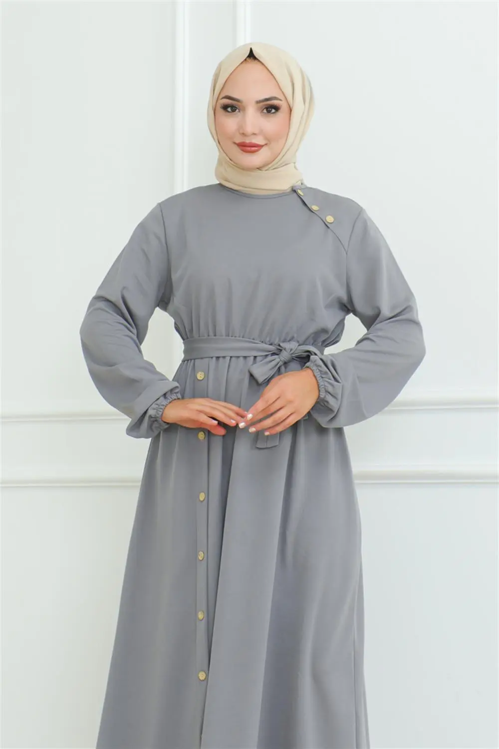 Shoulder Detailed Buttoned Dress-detail