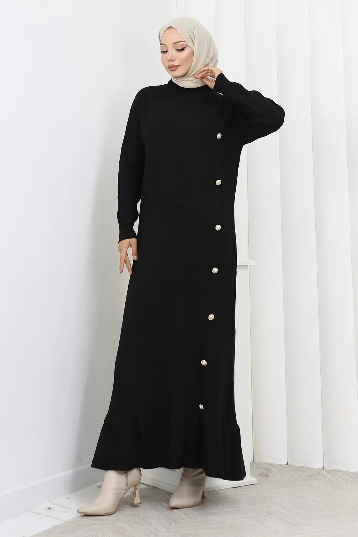 Side Button Ruffle Dress