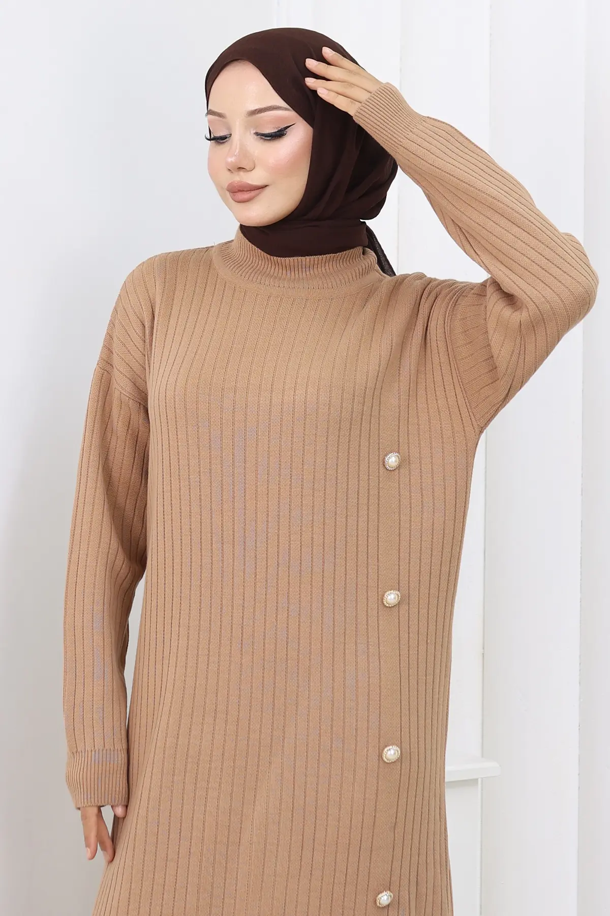 Side Button Ruffle Dress-detail