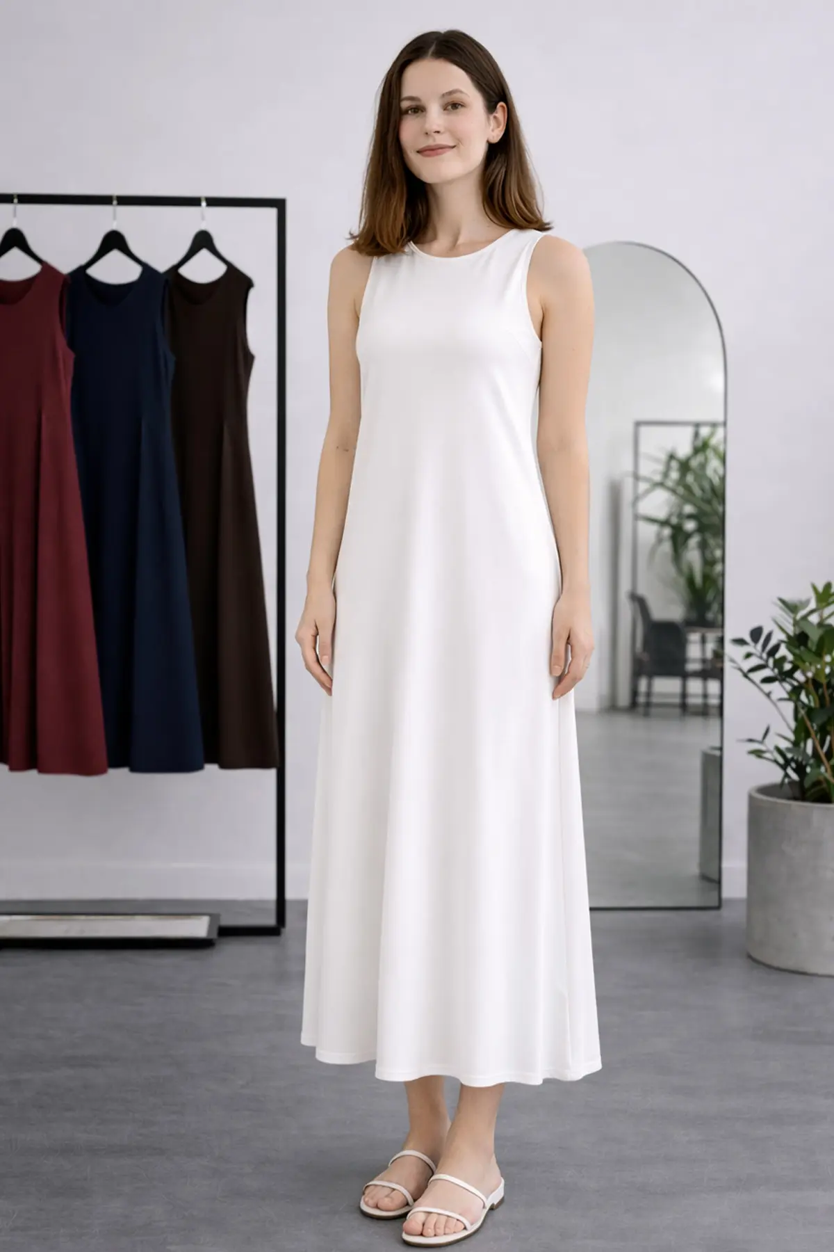 Sleeveless Undershirt Dress-detail