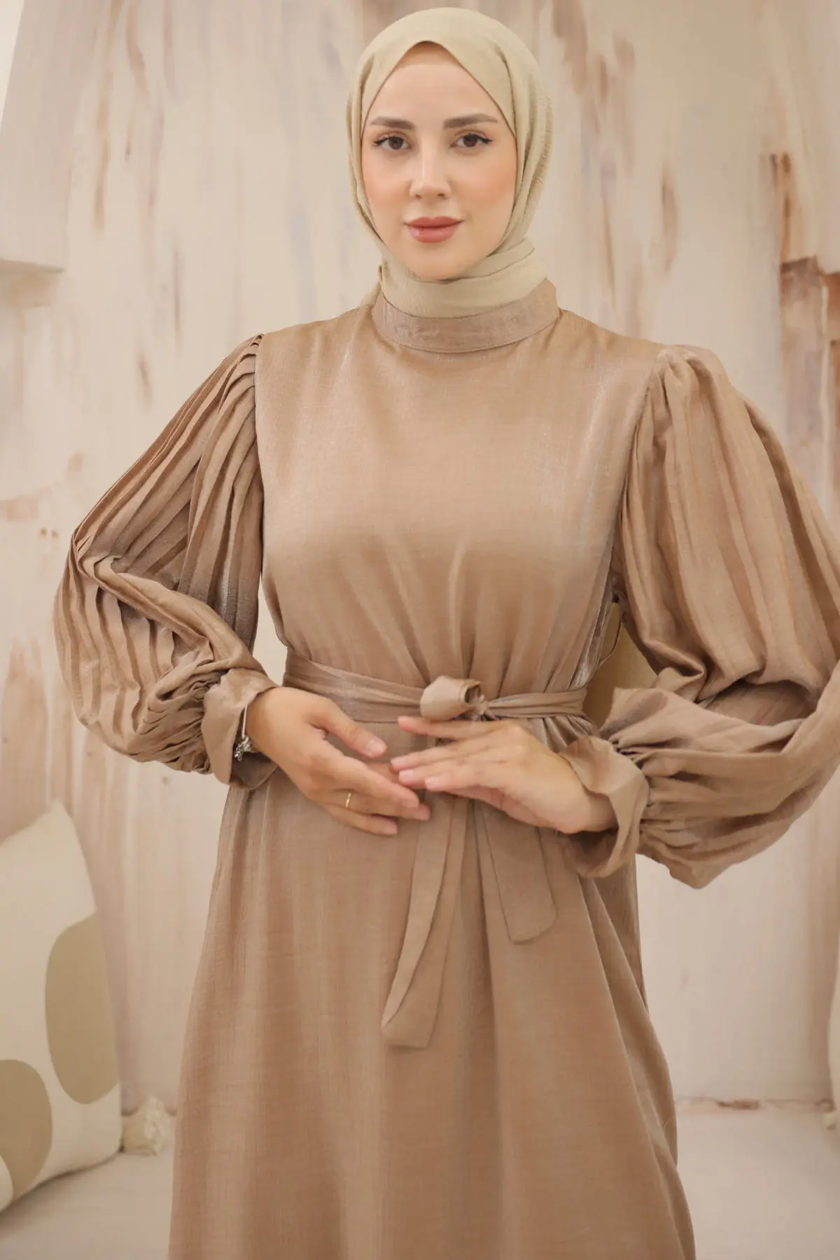 Sleeves Pleated Detailed Hijab Dress-detail