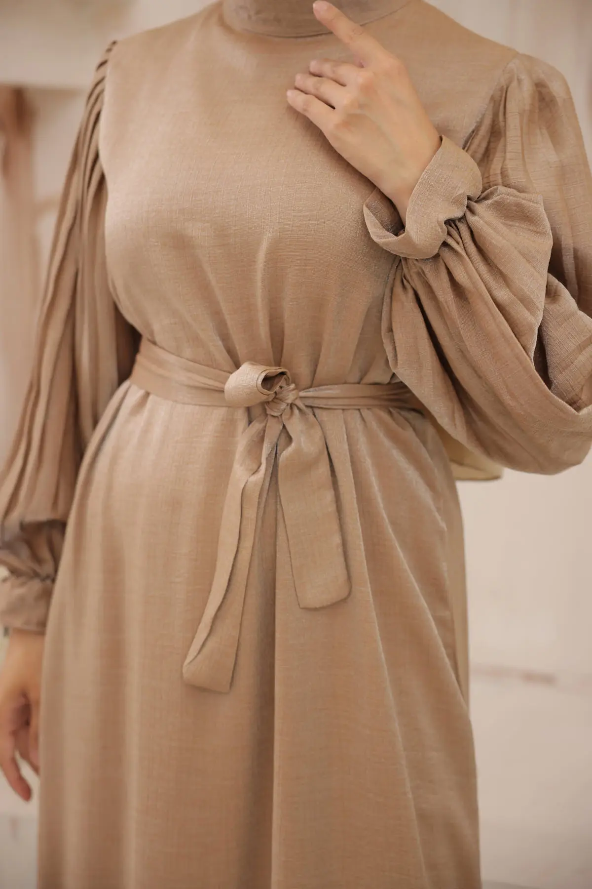 Sleeves Pleated Detailed Hijab Dress-detail