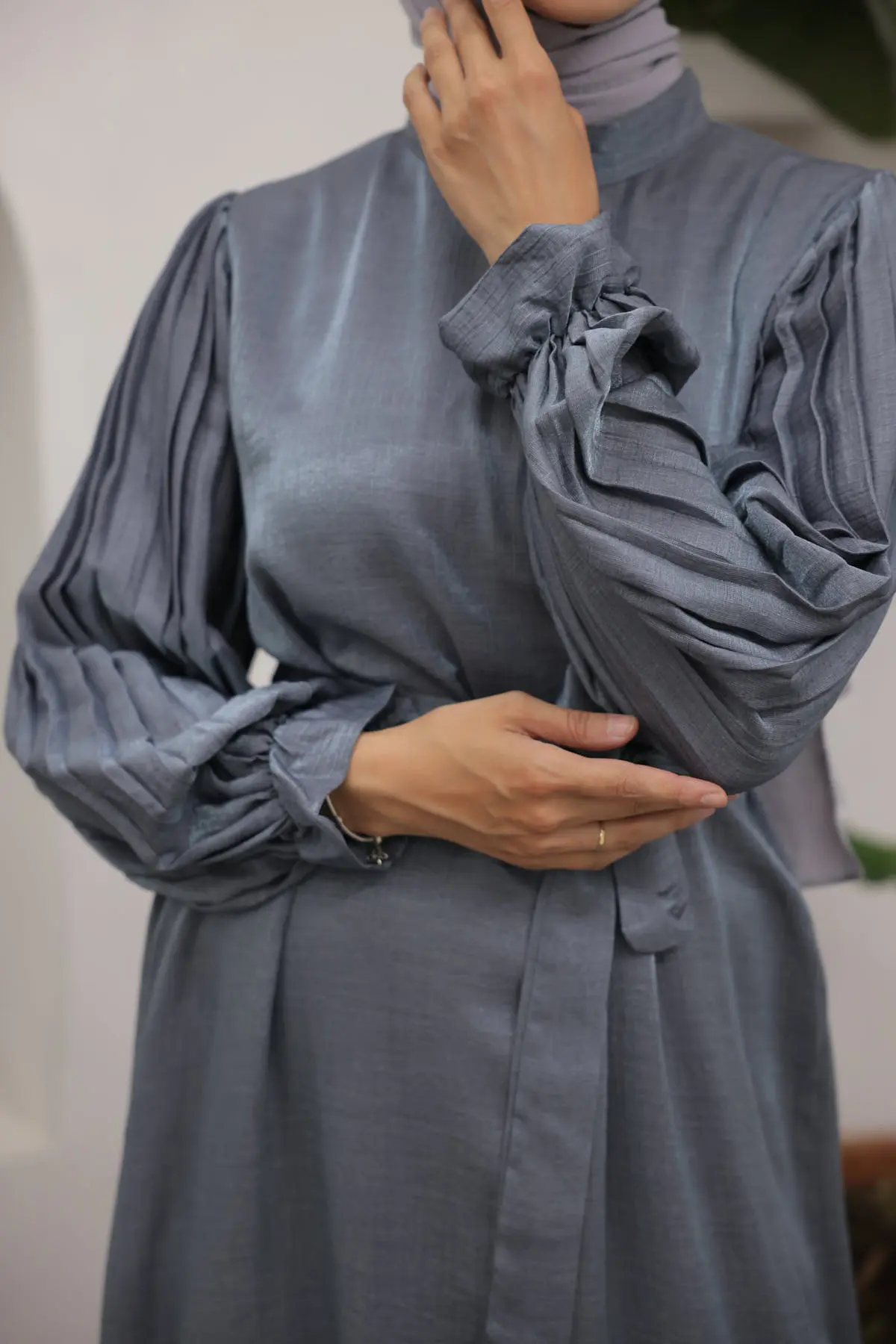 Sleeves Pleated Detailed Hijab Dress-detail