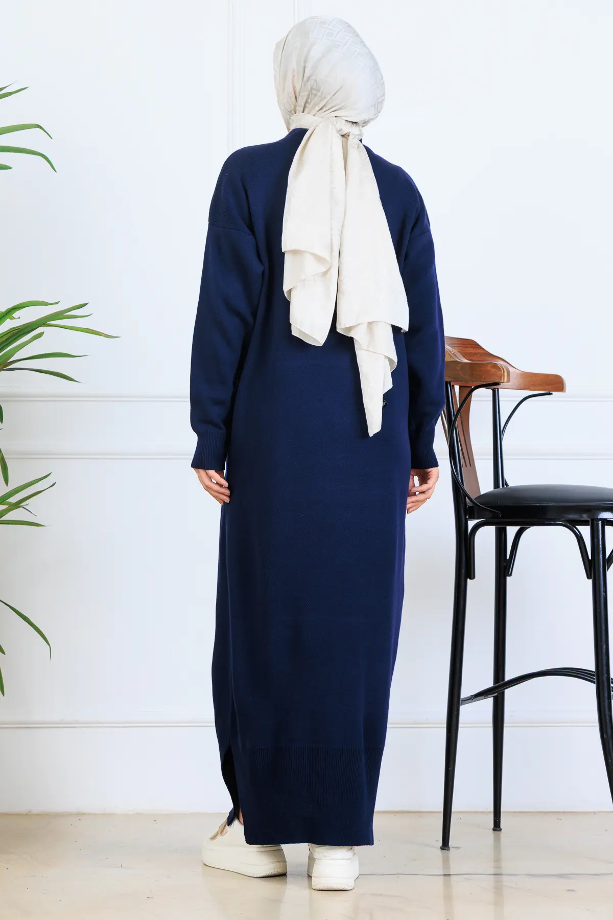 Slit Detailed Knit Dress-detail