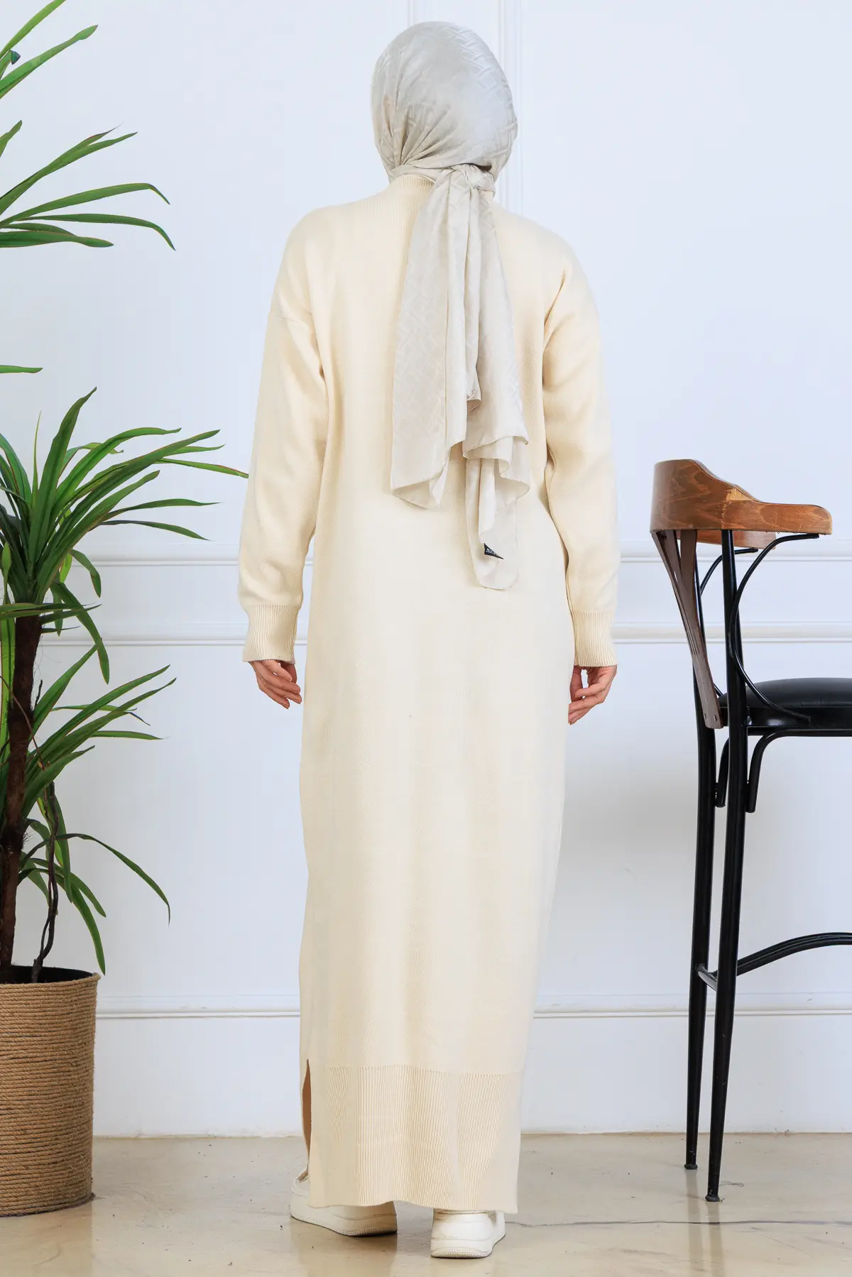 Slit Detailed Knit Dress-detail