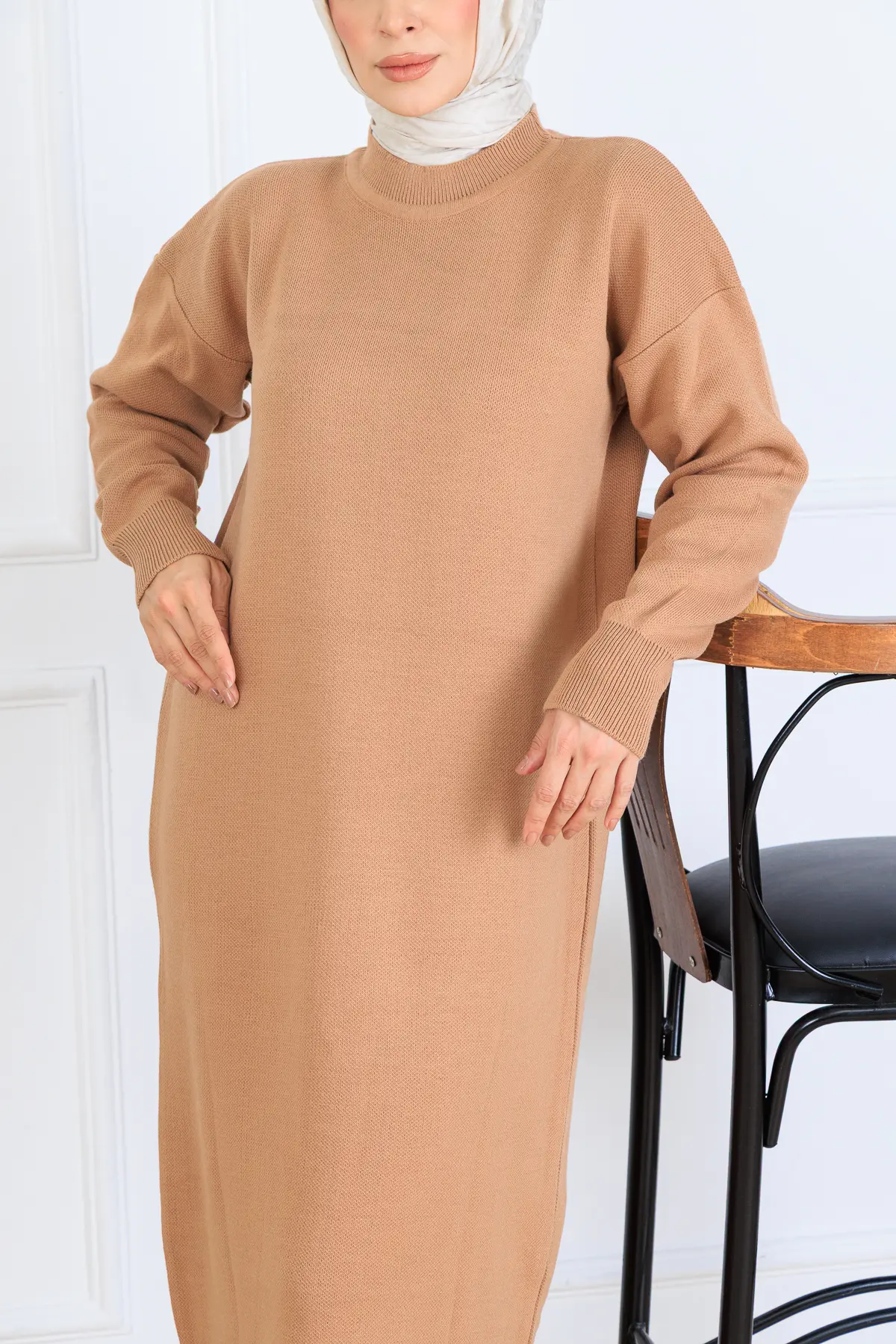 Slit Detailed Knit Dress-detail