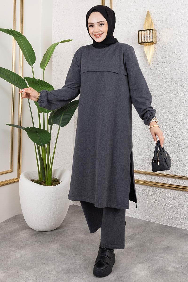 Slit Detailed Sports Suit