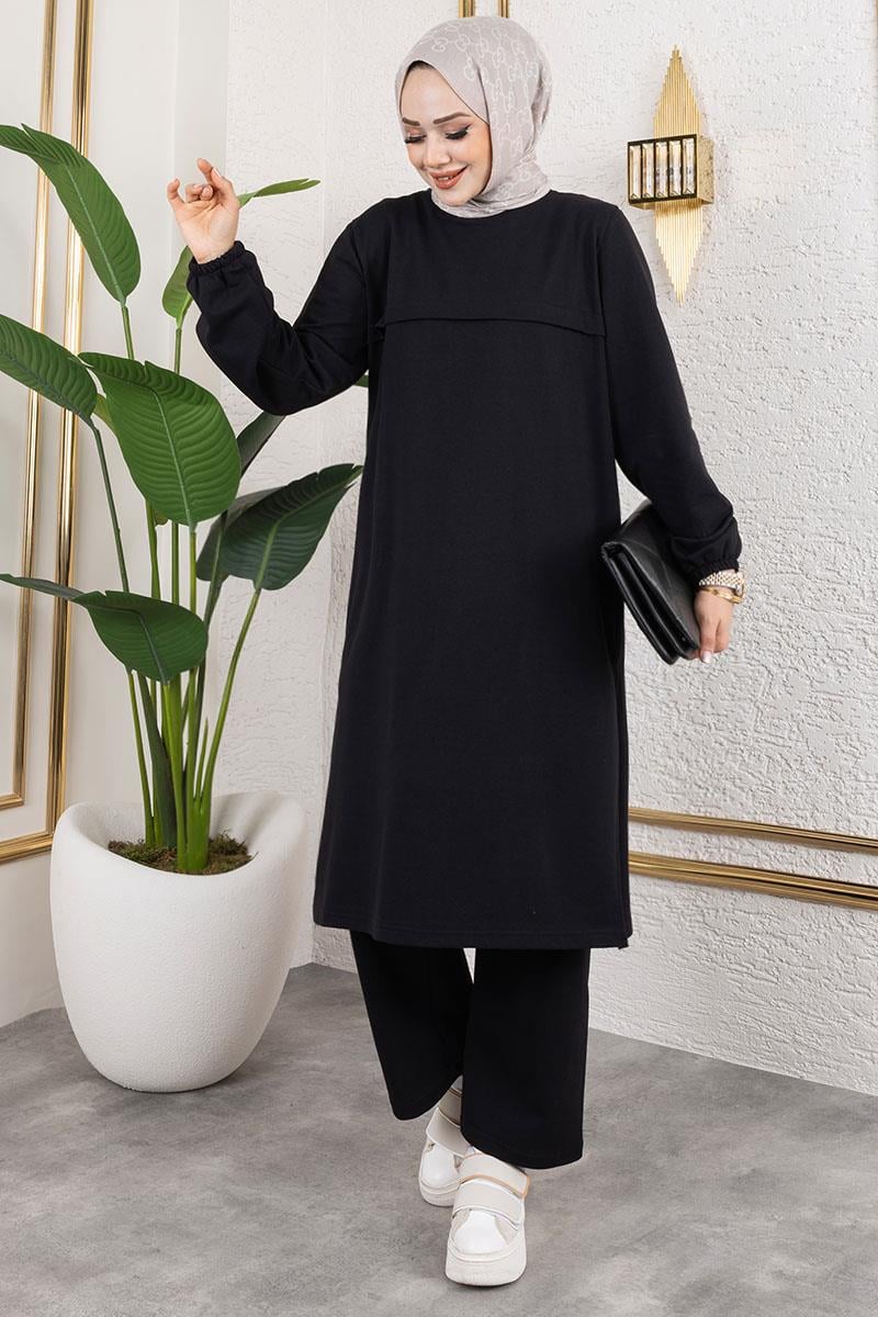 Slit Detailed Sports Suit