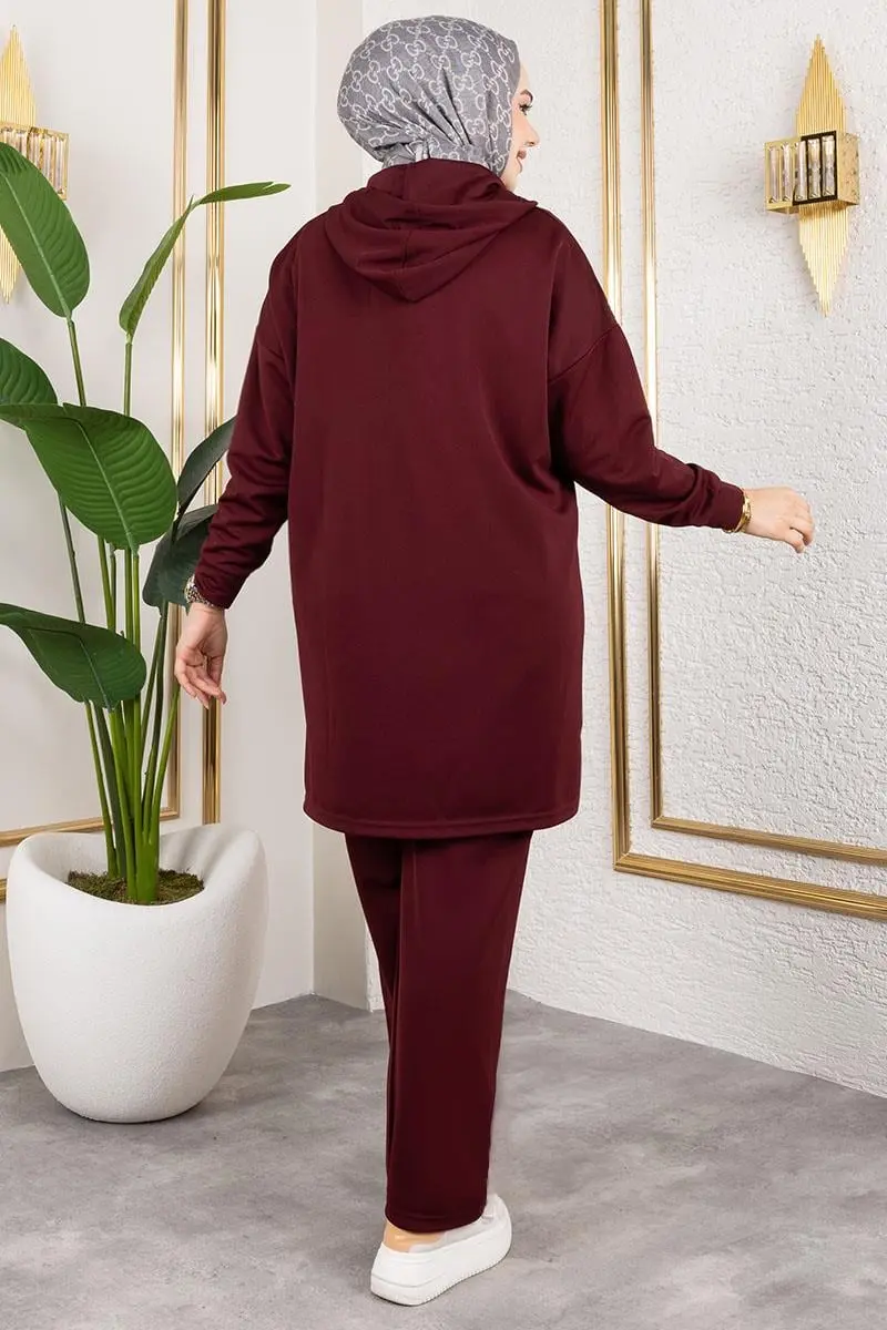 Snap Sports Suit-detail