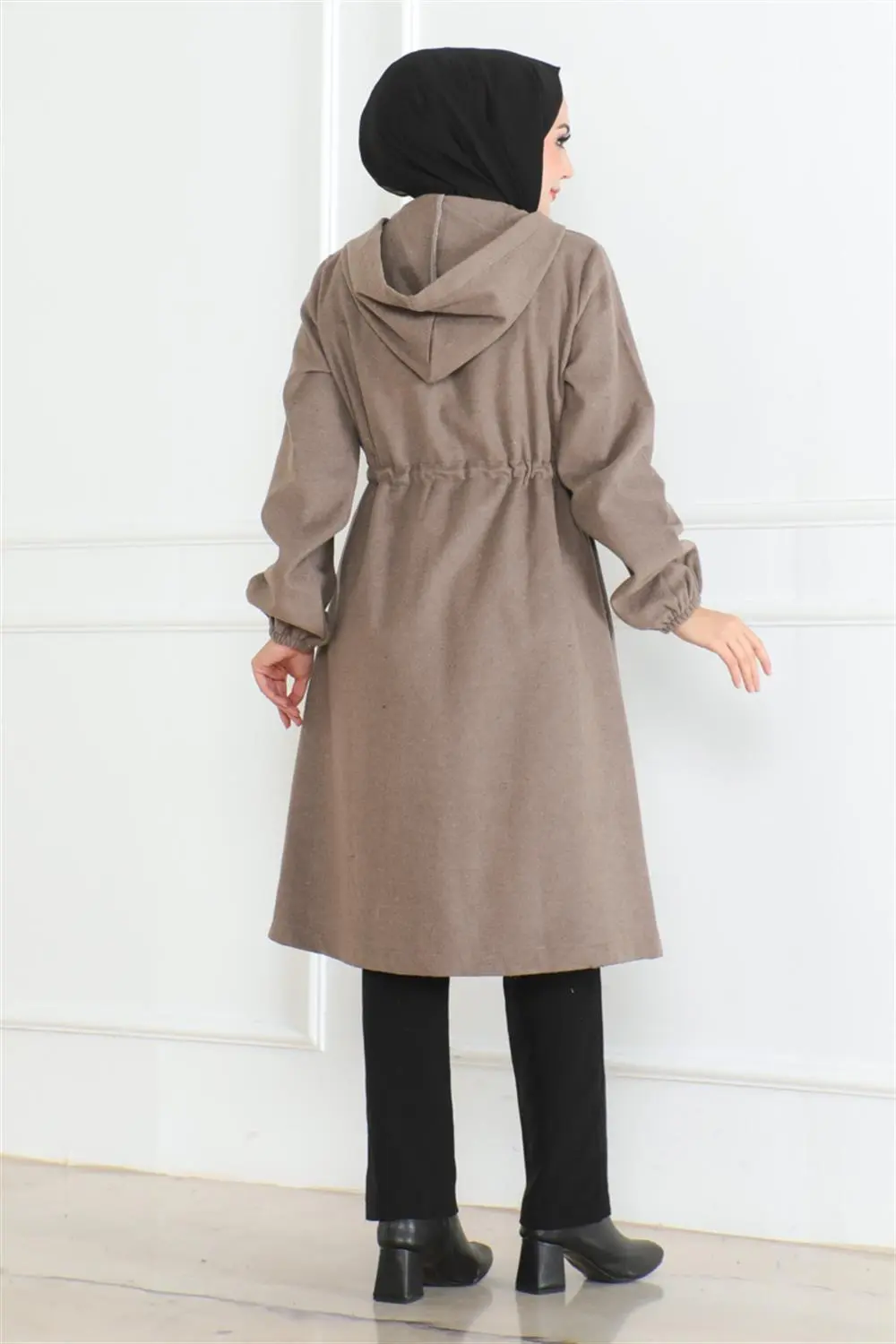 Sports Stamp Coat Brown-detail