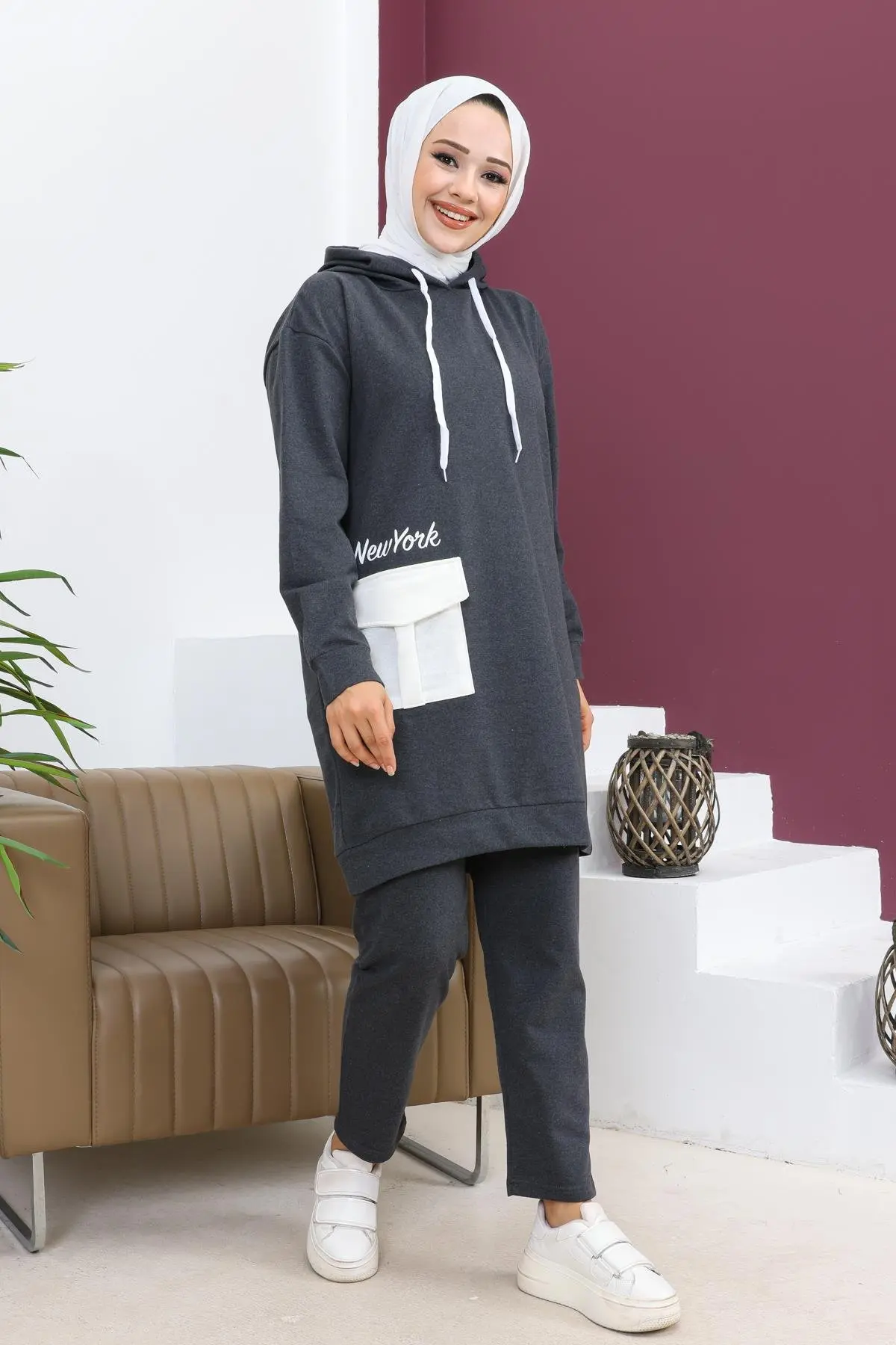 Sports Suit With Pockets-detail